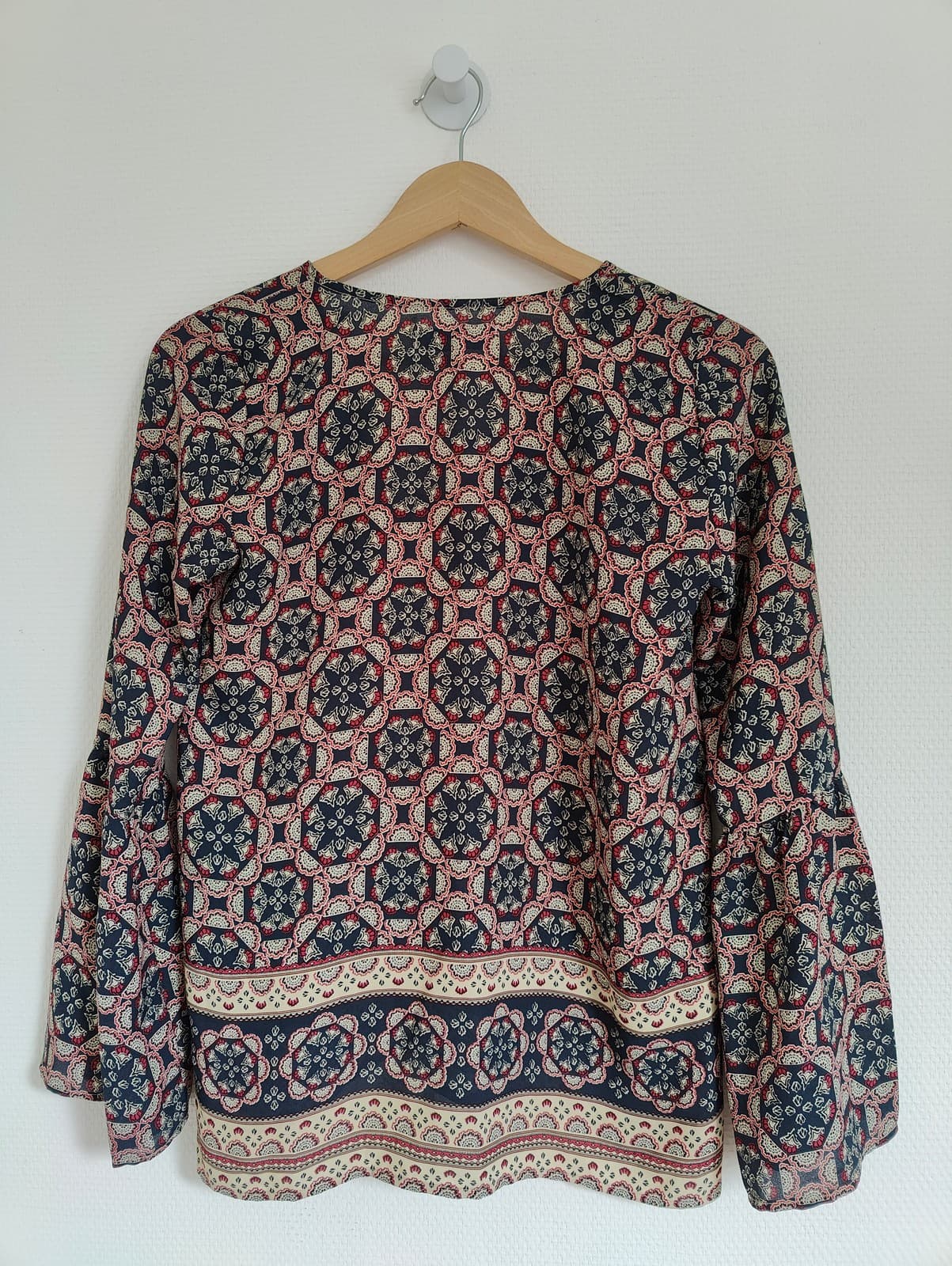 Blouse imprimée Abercrombie & Fitch — Taille XS — photo 4