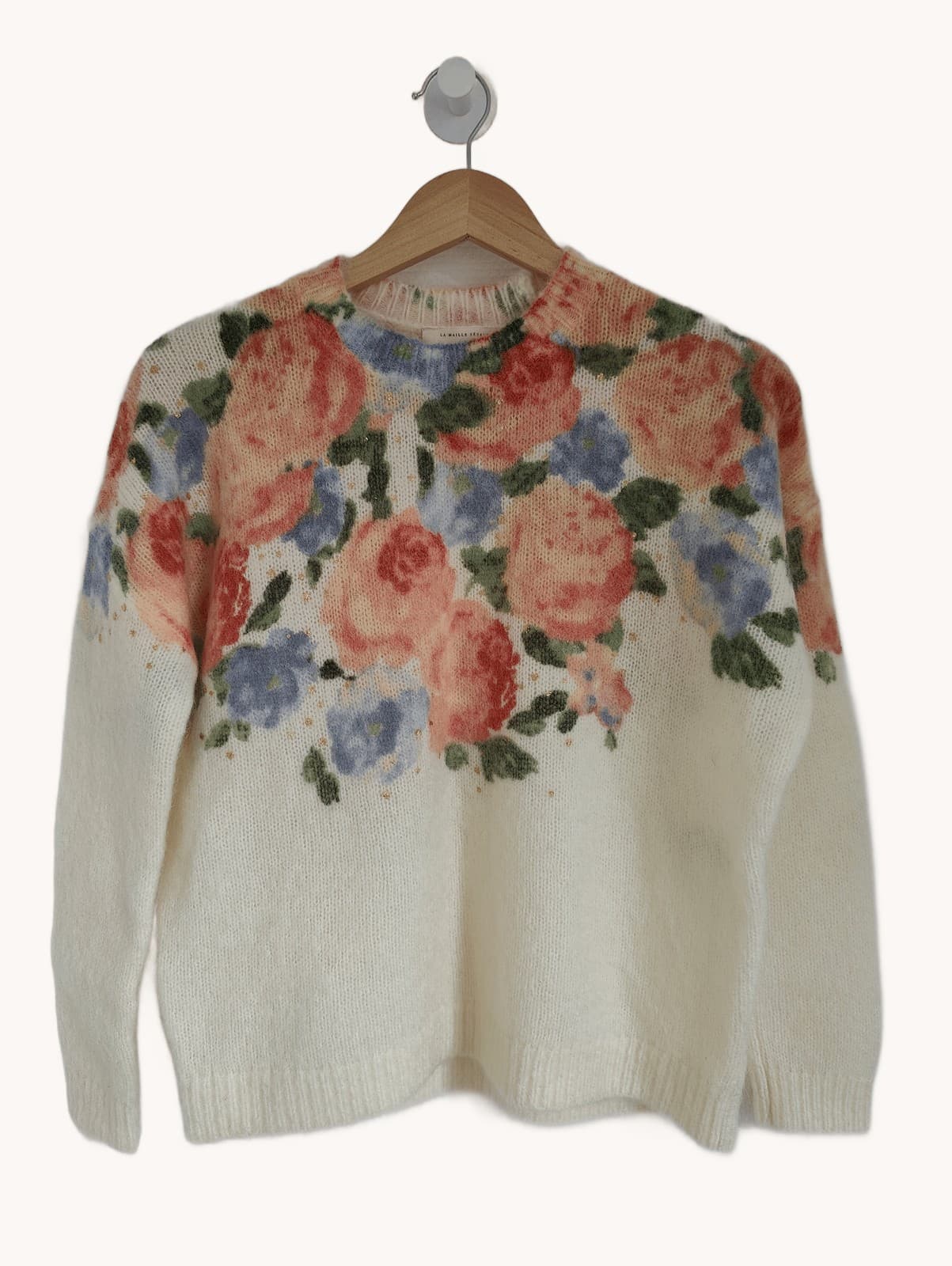 Ecru mohair sweater with roses — Sézane