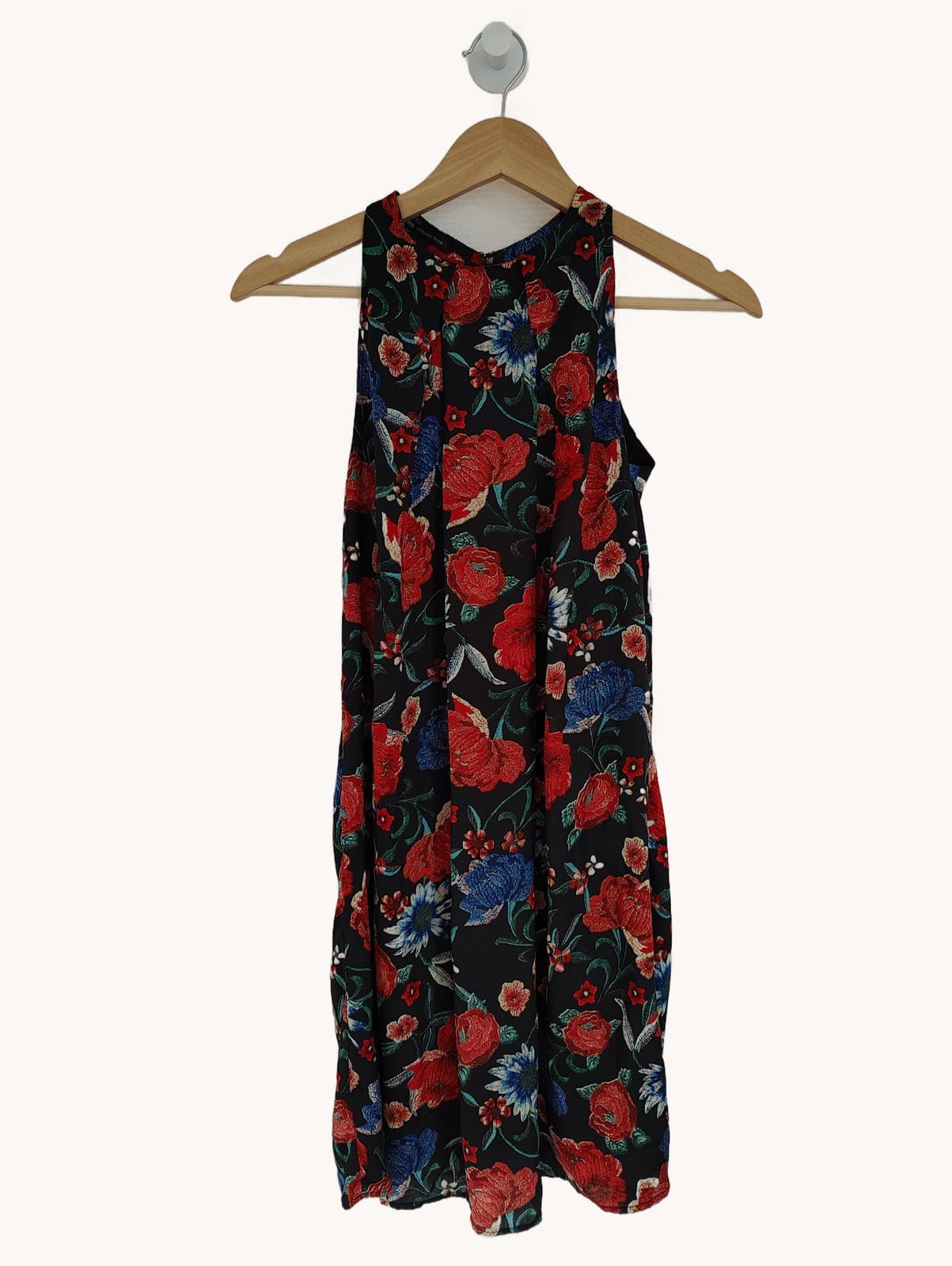 Robe Mango noire à imprimé floral rouge et bleu – Taille XS — photo 1