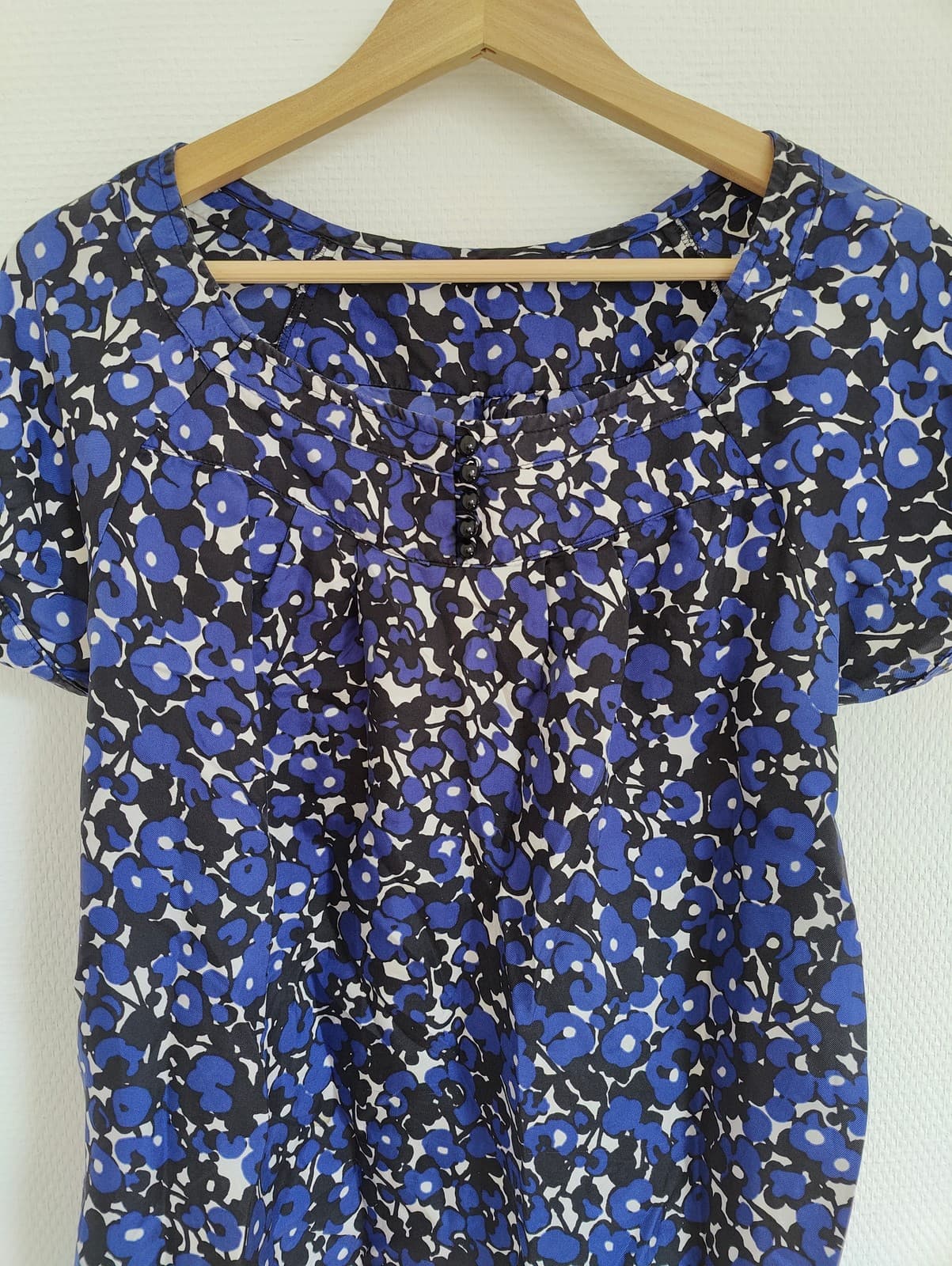 Blouse en soie fleurie Caroll – Taille 38 — photo 2