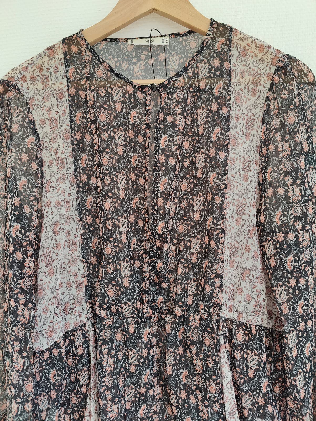 Blouse fleurie noire à manches évasées Mango – Taille XL — photo 2
