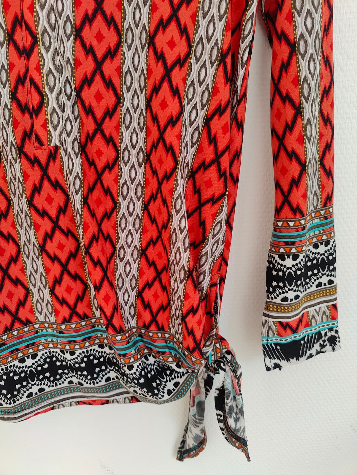 Blouse takezo rouge à motifs ethniques – Taille S — photo 3