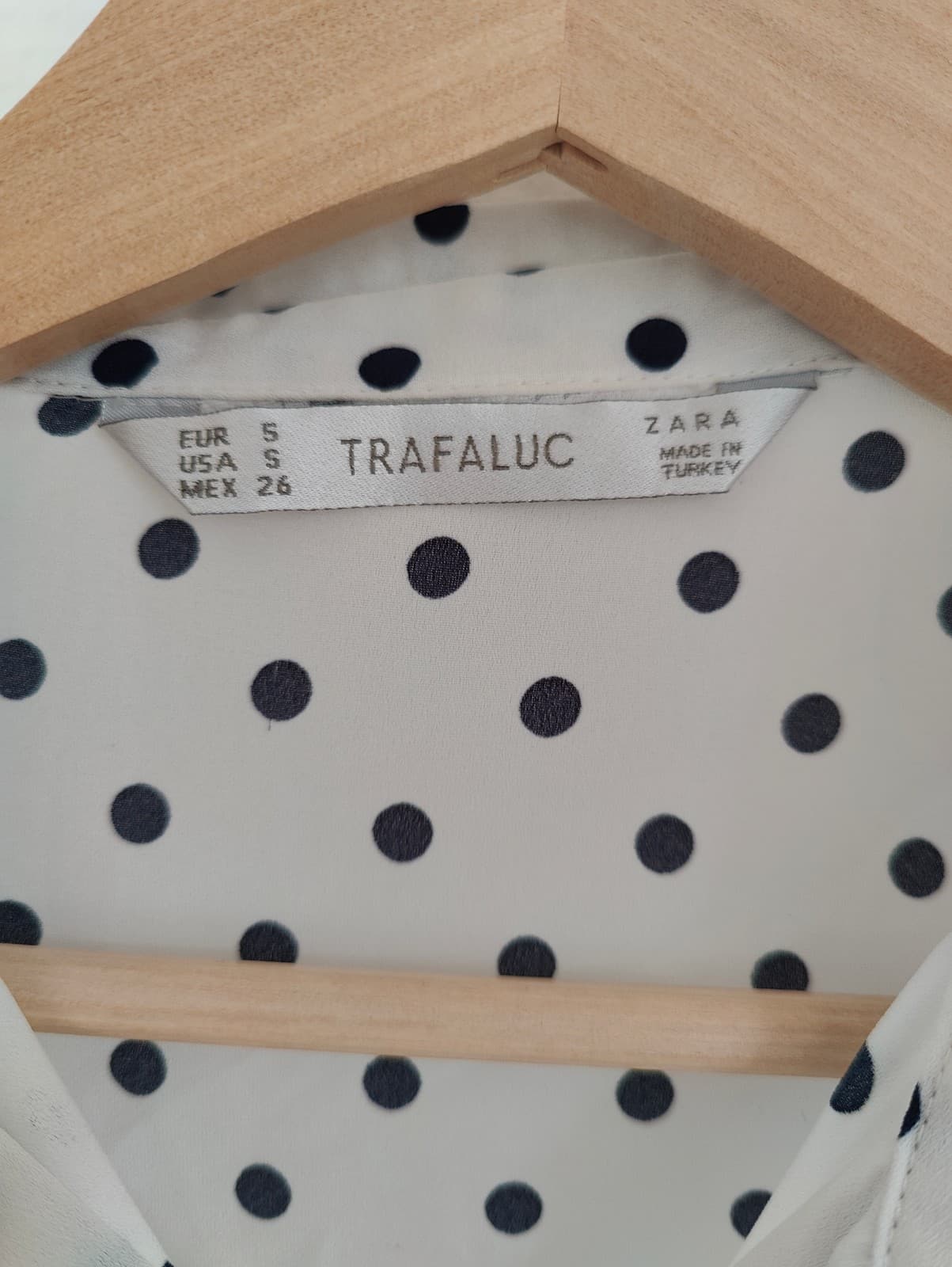 Chemise à pois blanche et noire Zara – Taille S — photo 4
