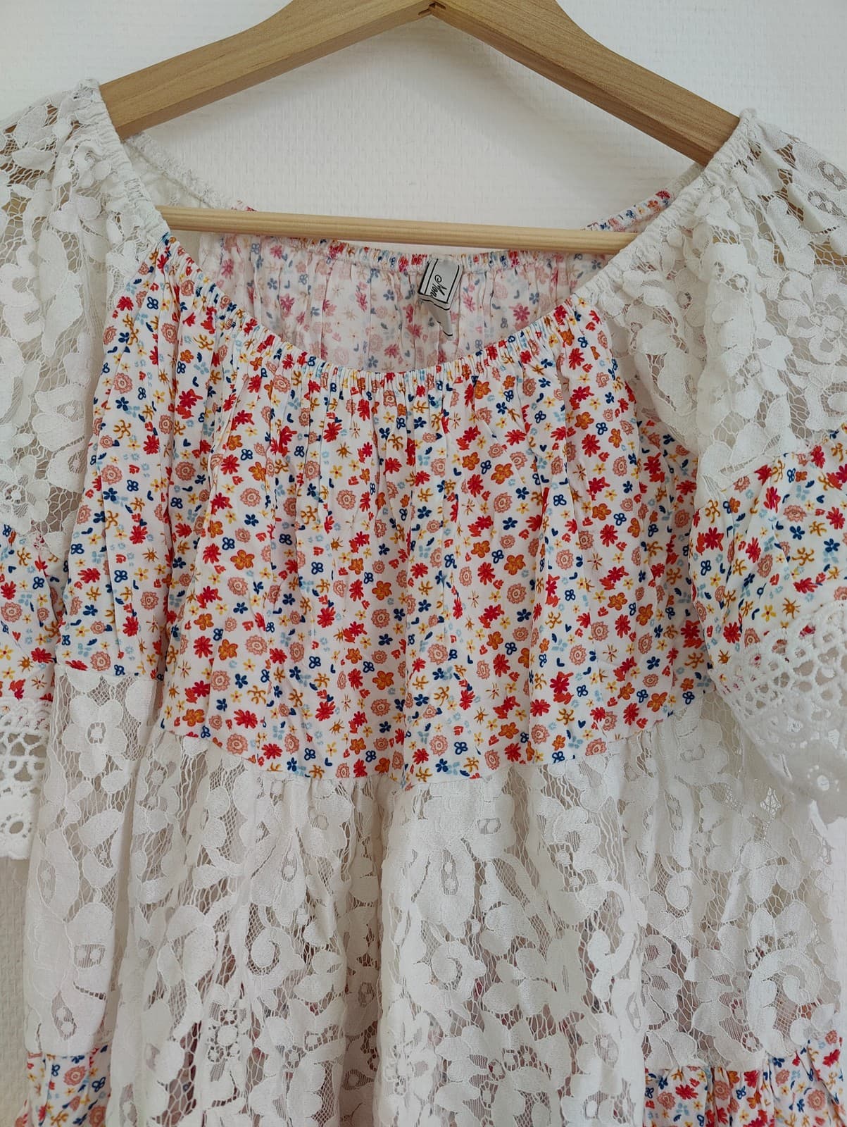 Blouse en dentelle et imprimé fleuri Monte Rose – Taille S — photo 2
