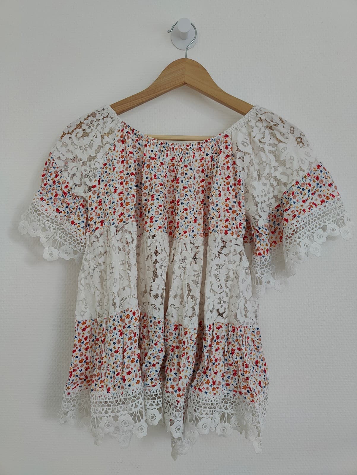 Blouse en dentelle et imprimé fleuri Monte Rose – Taille S — photo 4