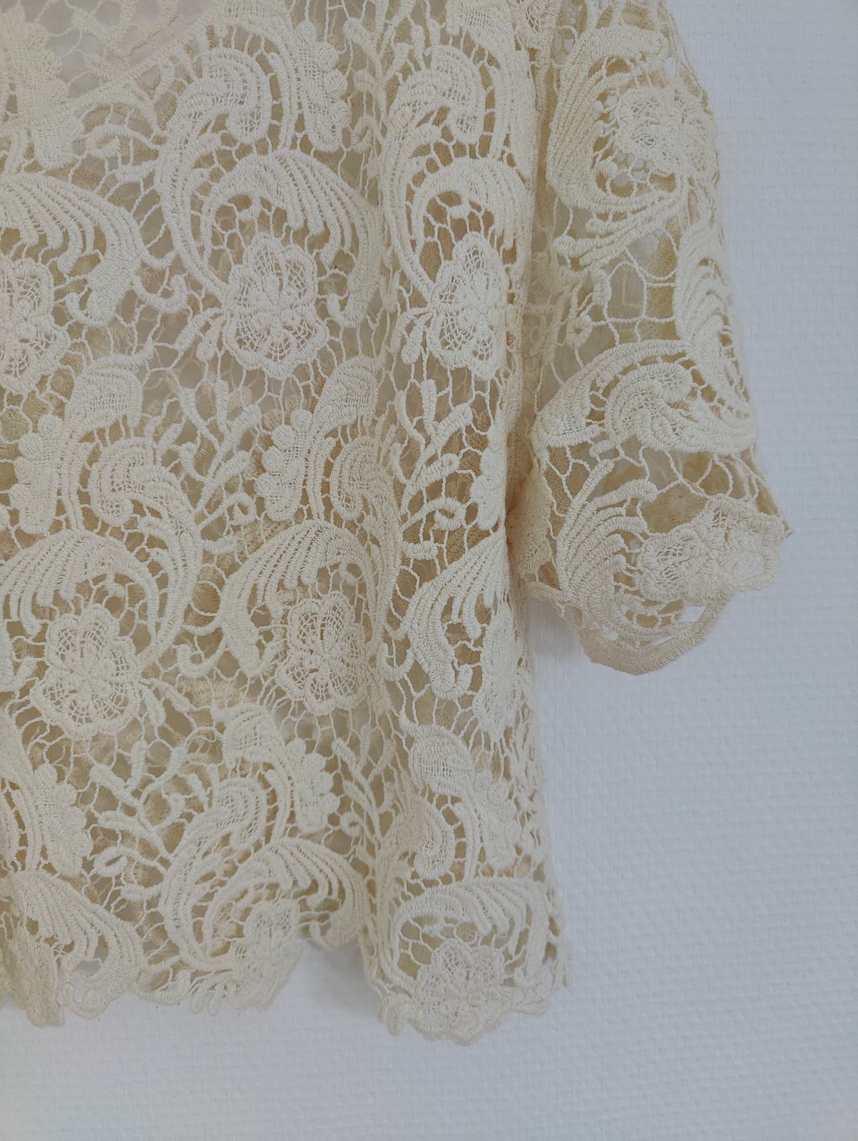 Top court en crochet écru Yumi – Taille 40 — photo 3
