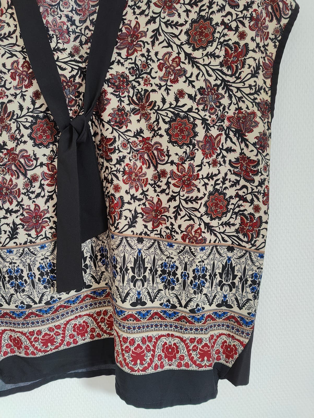 Blouse sans manches à nouer fleuri Naf Naf – Taille 38 — photo 3