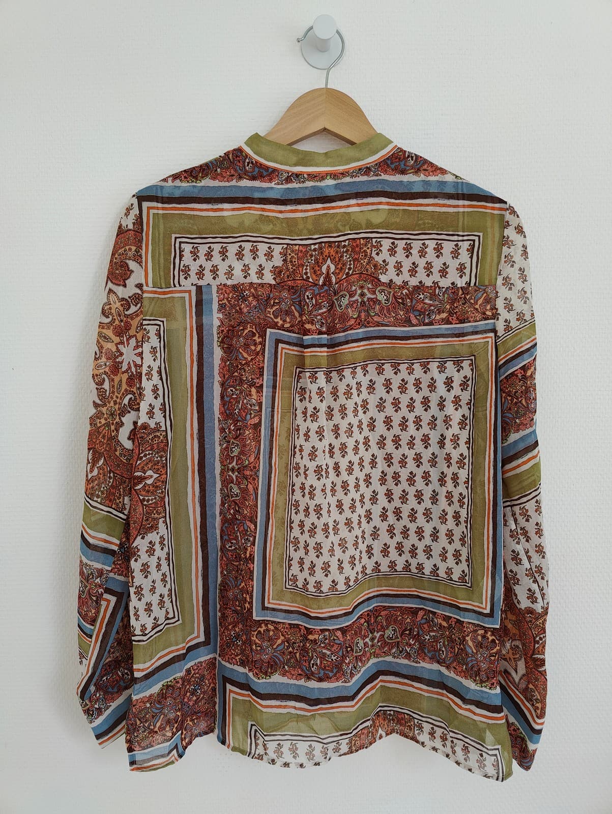 Chemise à imprimé foulard patchwork Mango – Taille S — photo 4