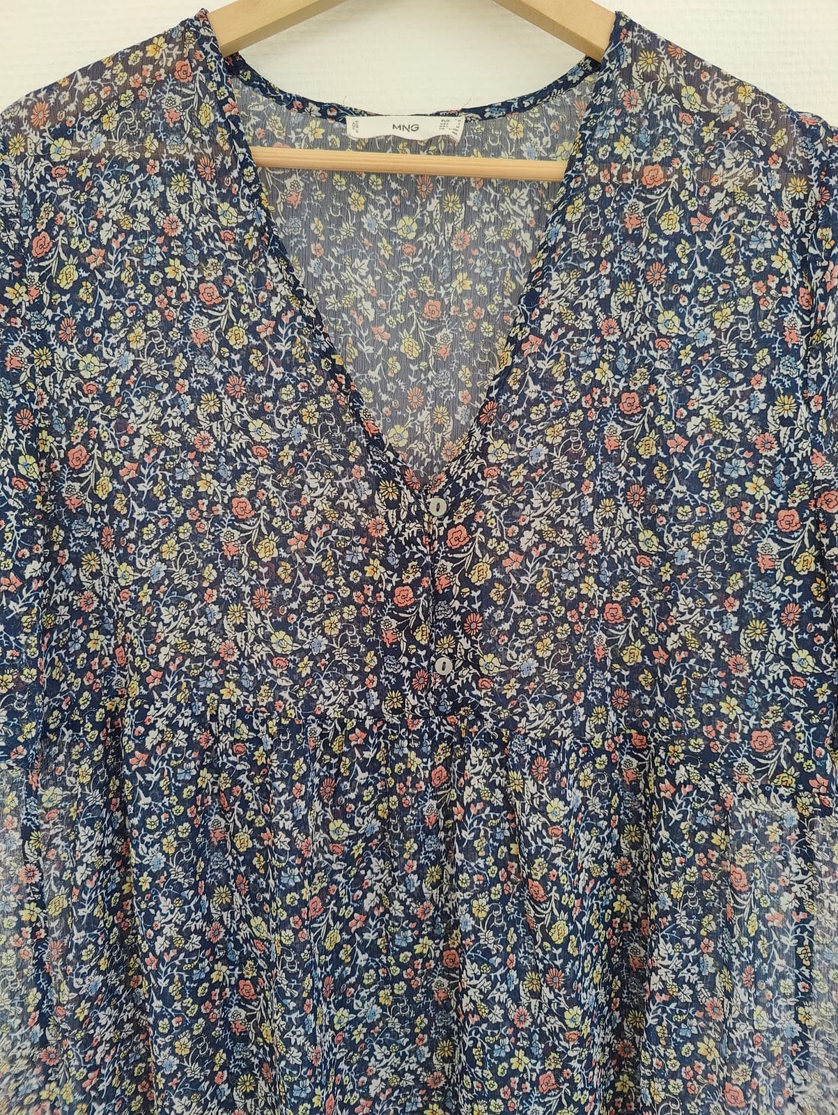 Robe courte fleurie marine à col V Mango – Taille M — photo 2