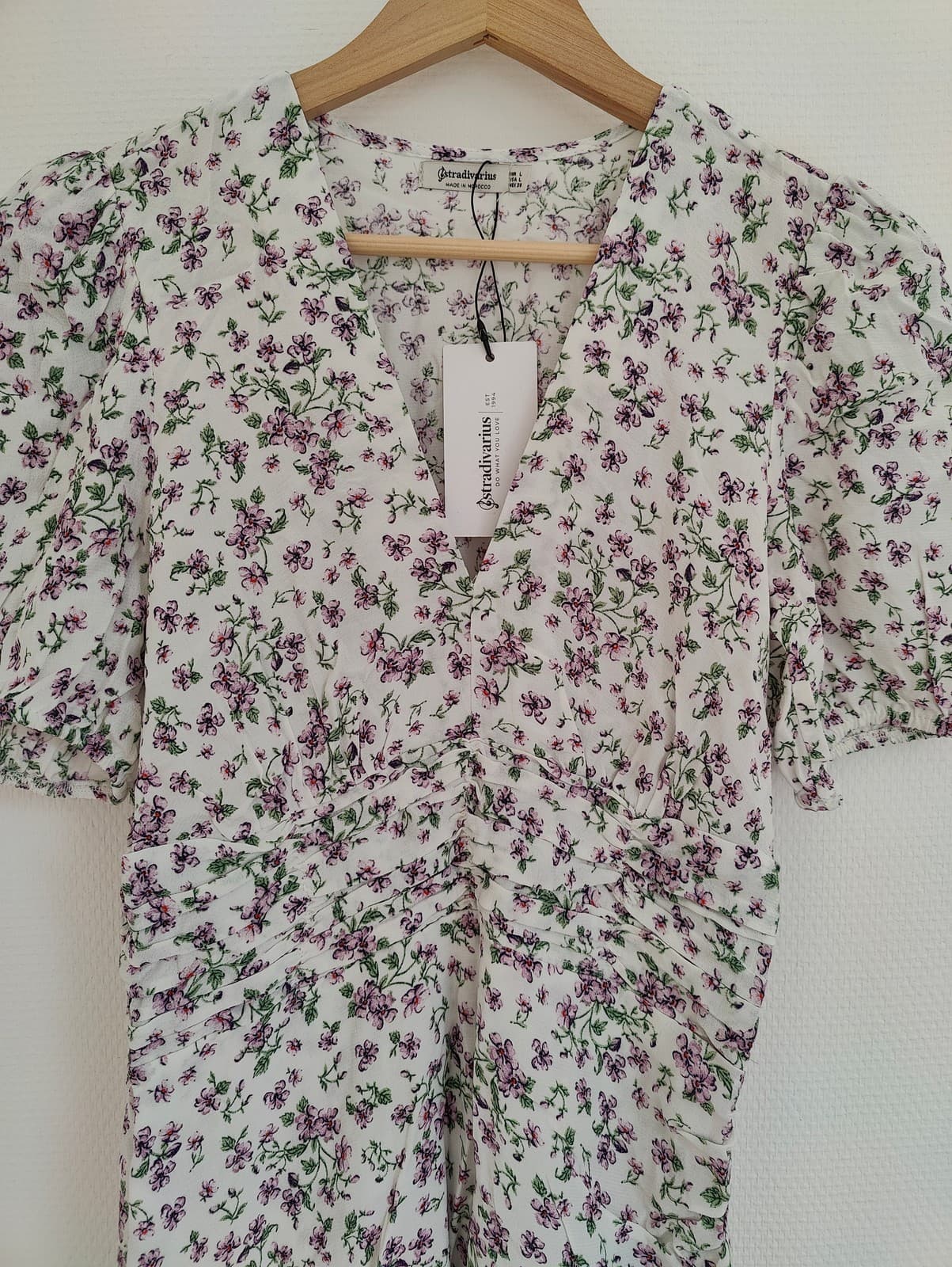 Robe courte fleurie froncée Stradivarius – Taille L — photo 2