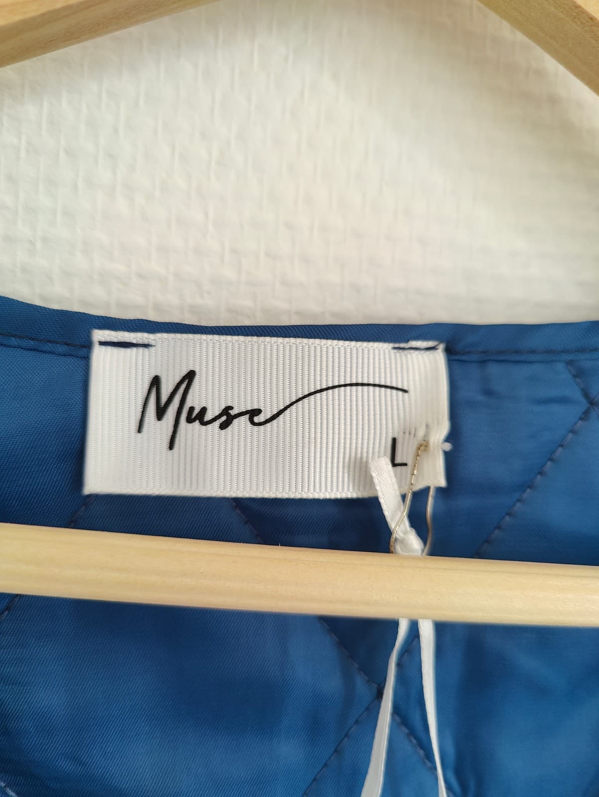 Gilet matelassé sans manches fleuri marine Muse – Taille L — photo 4