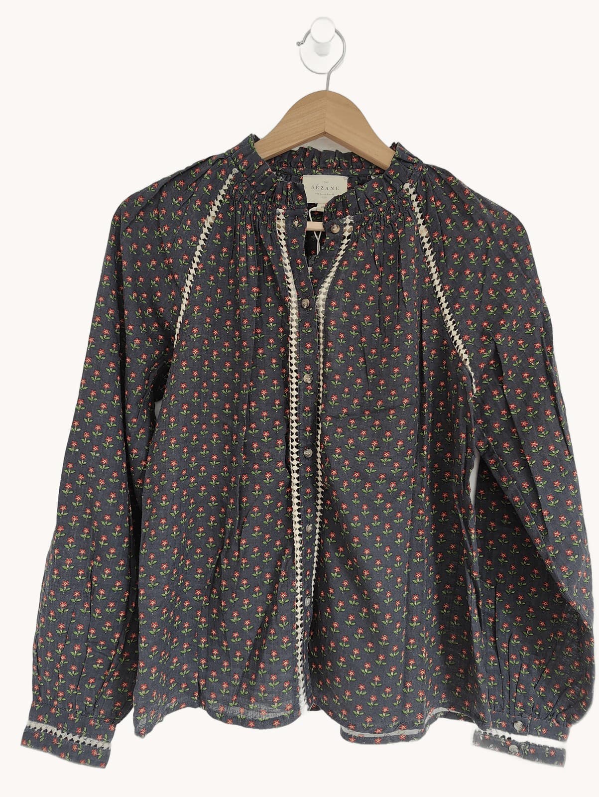 Blouse bleu marine à petites fleurs rouges Sézane – Taille S — photo 1