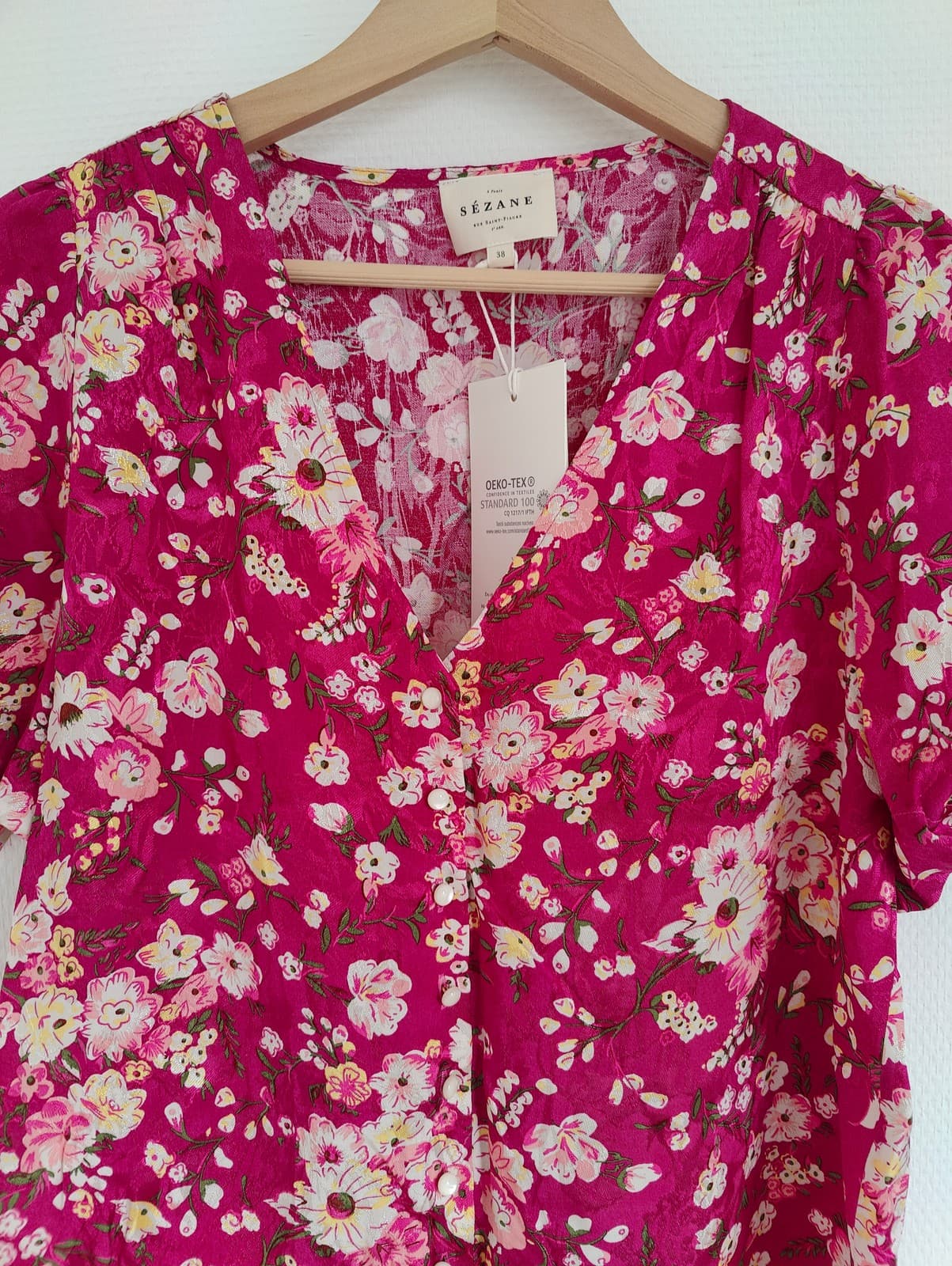 Blouse fleurie fuchsia à col V Sézane – Taille M — photo 2