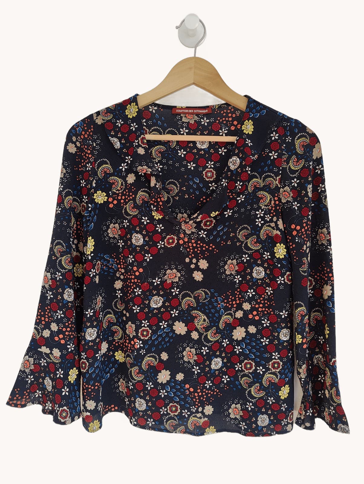 Blouse fleurie bleu marine Comptoir des Cotonniers – Taille 34 — photo 1