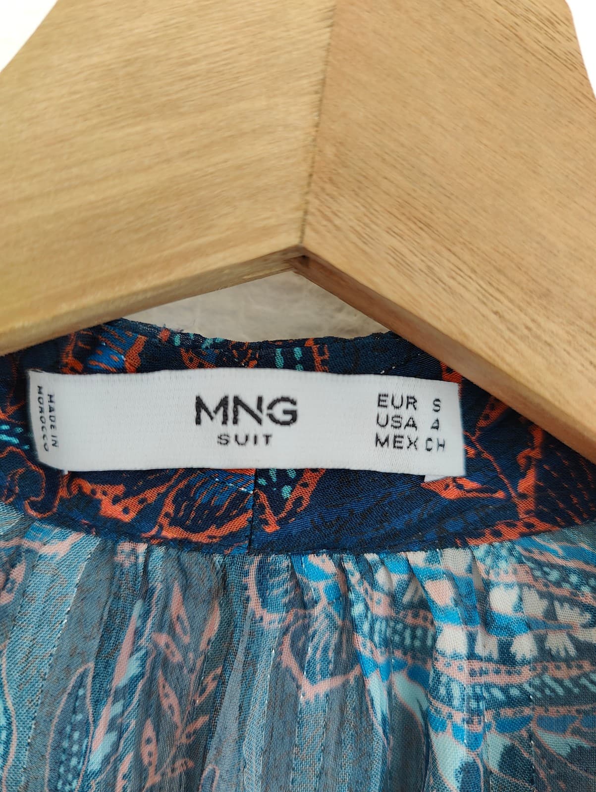 Blouse paisley bleue à col lavallière Mango – Taille S — photo 4