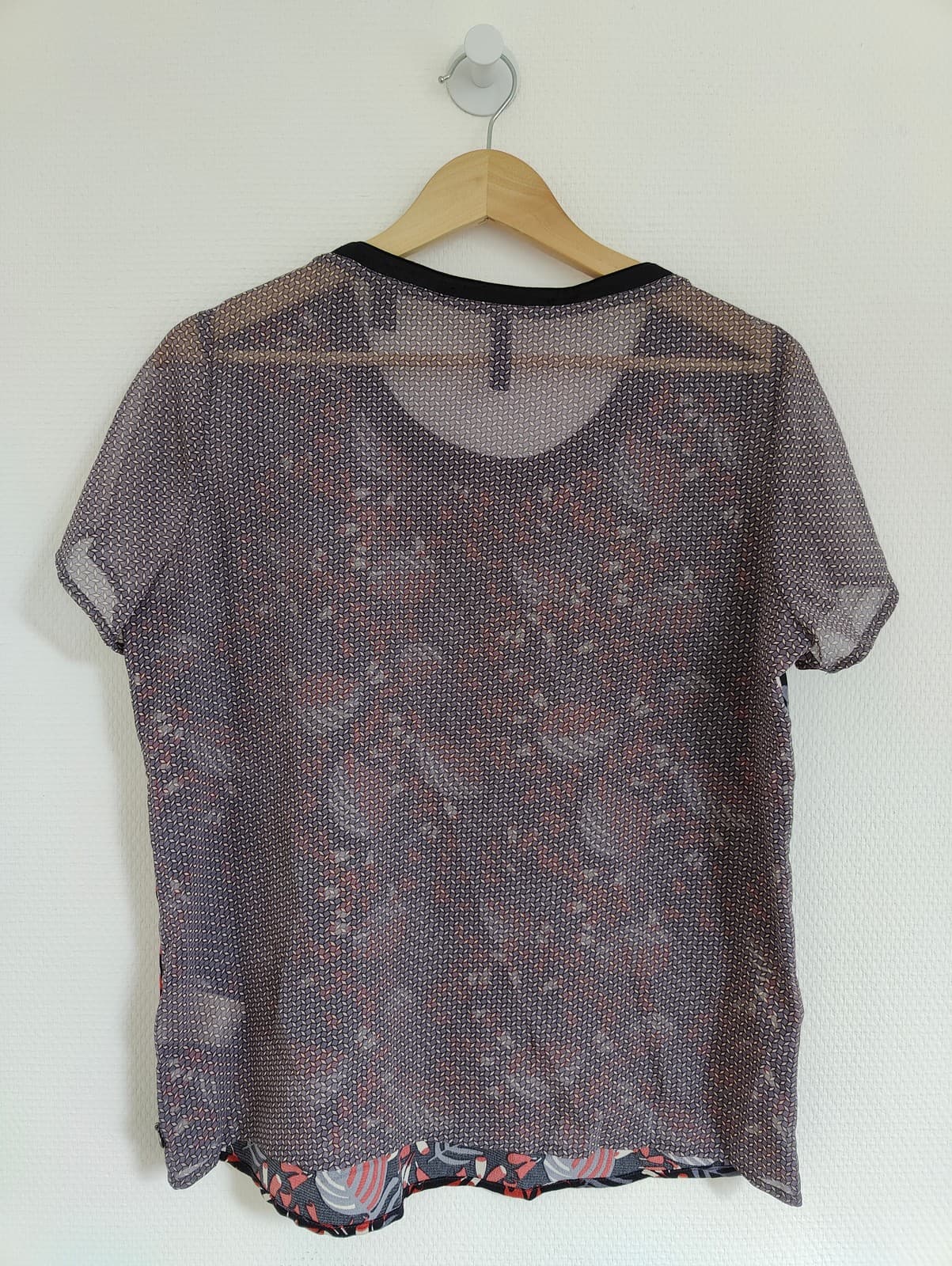 Top imprimé feuillage à manches résille Maison Scotch – Taille 1 — photo 5
