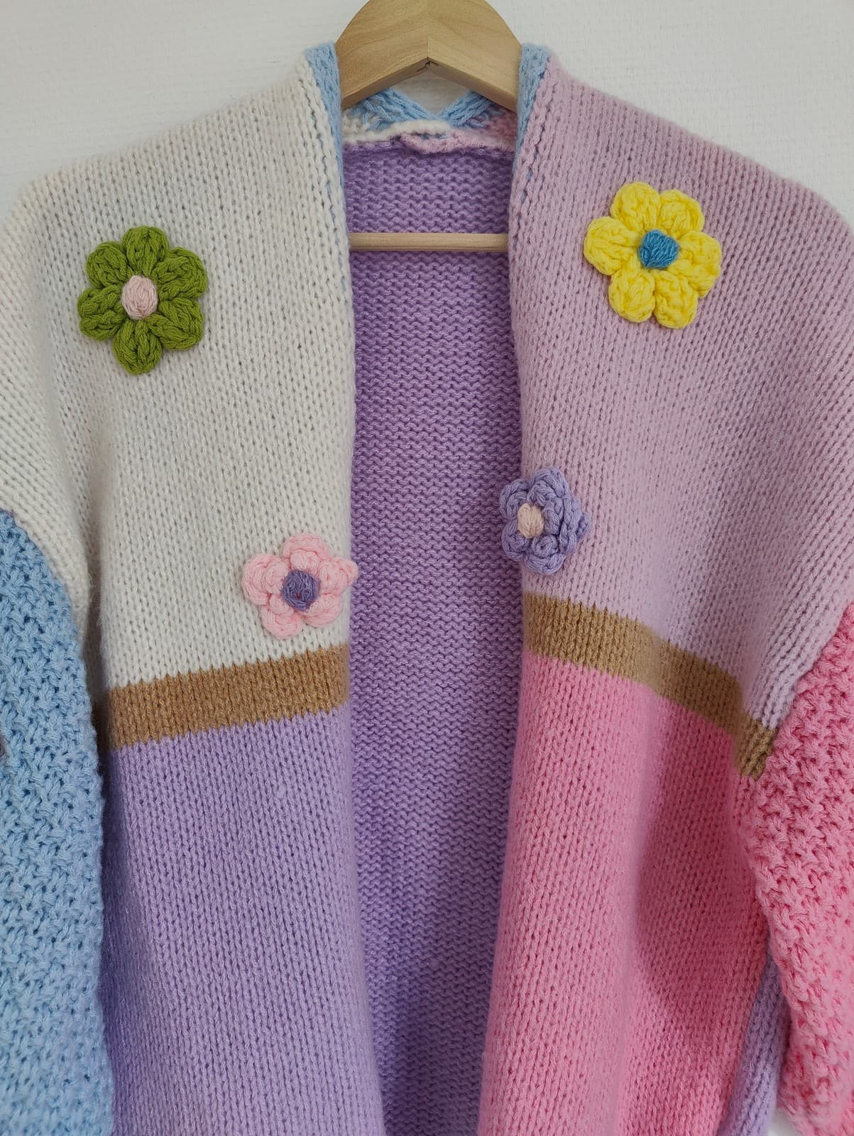 Cardigan colorblock pastel à fleurs au crochet Cider – Taille L — photo 2