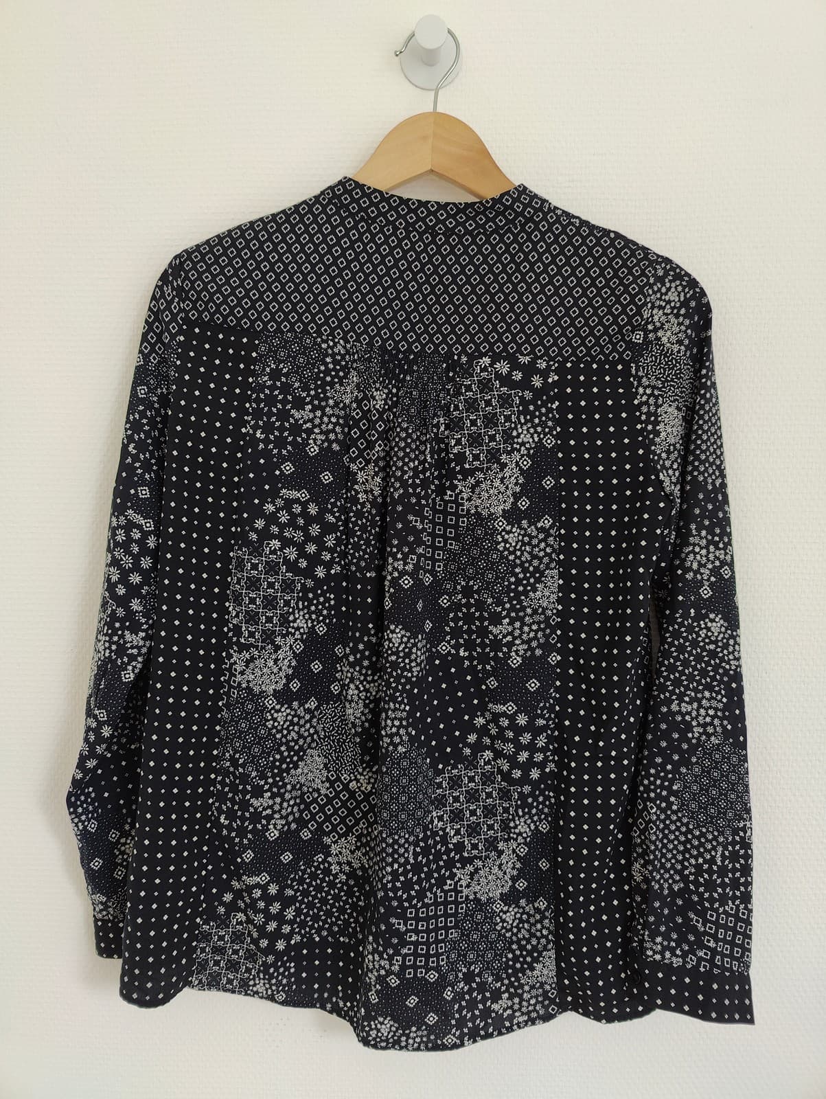 Blouse imprimé patchwork bleu marine Zara – Taille S — photo 5