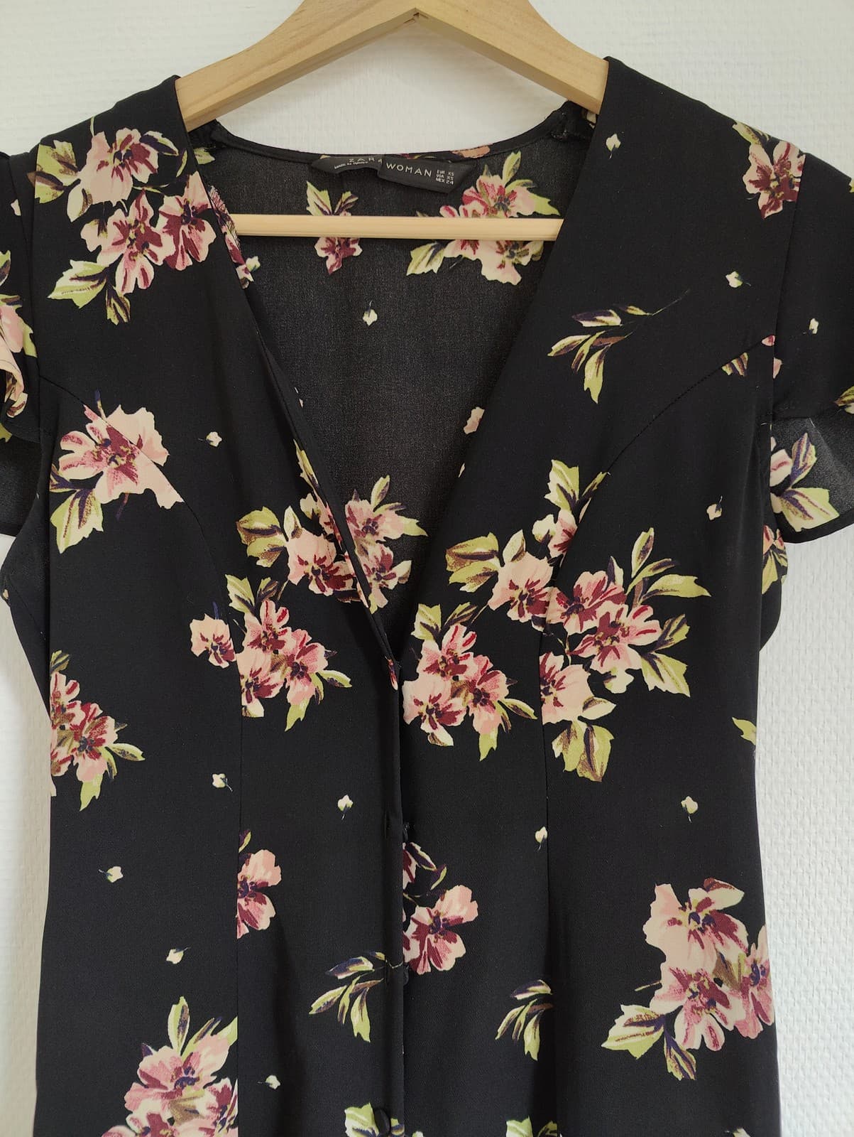 Robe longue fleurie noire boutonnée Zara – Taille XS — photo 2