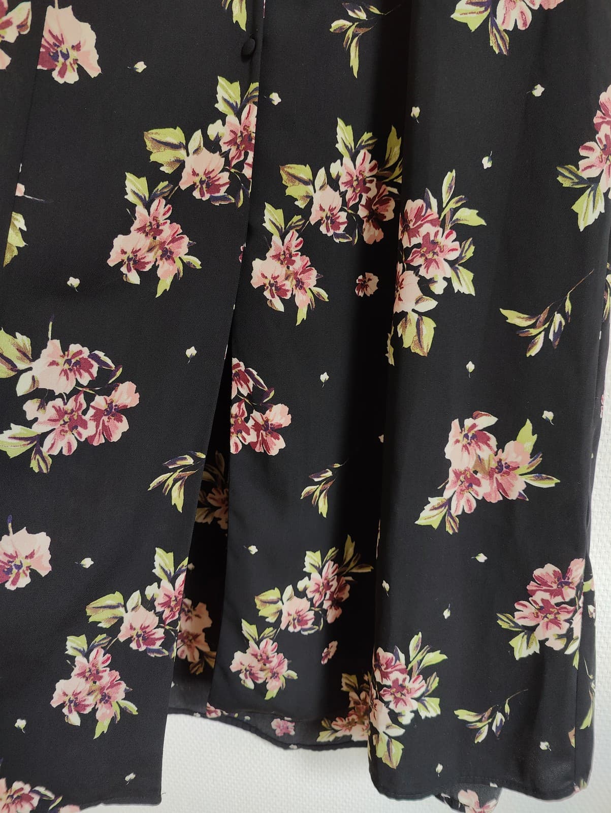 Robe longue fleurie noire boutonnée Zara – Taille XS — photo 3