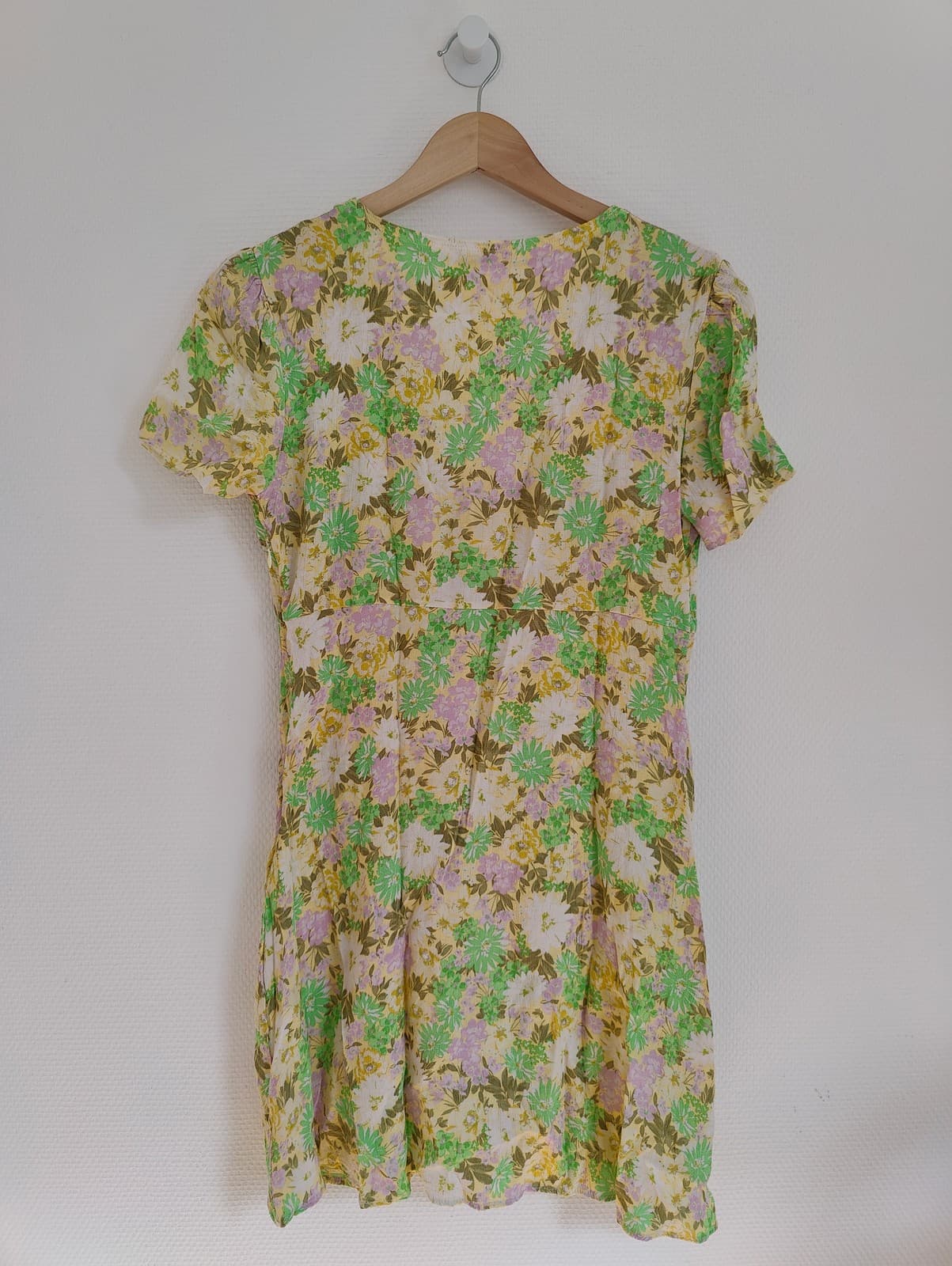 Robe courte Stradivarius à imprimé floral – Taille M — photo 5
