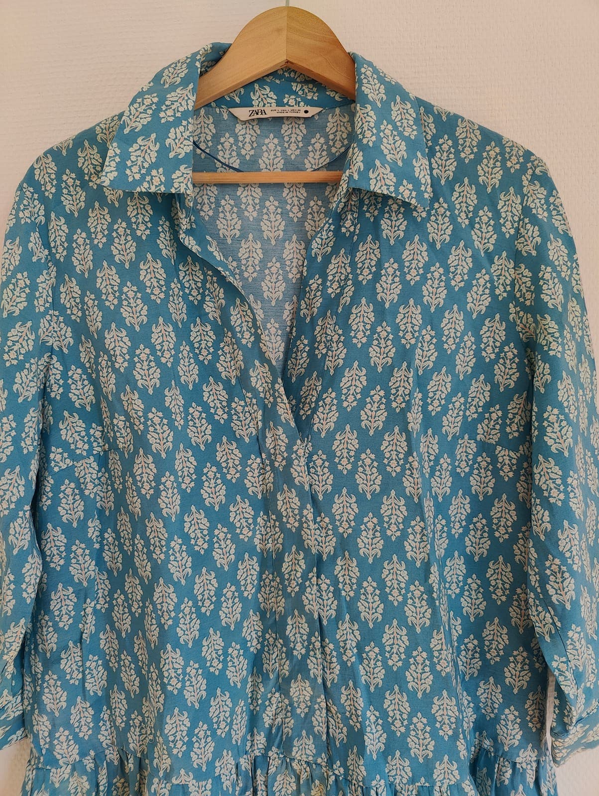 Robe imprimée bleue à volants Zara – Taille L — photo 2