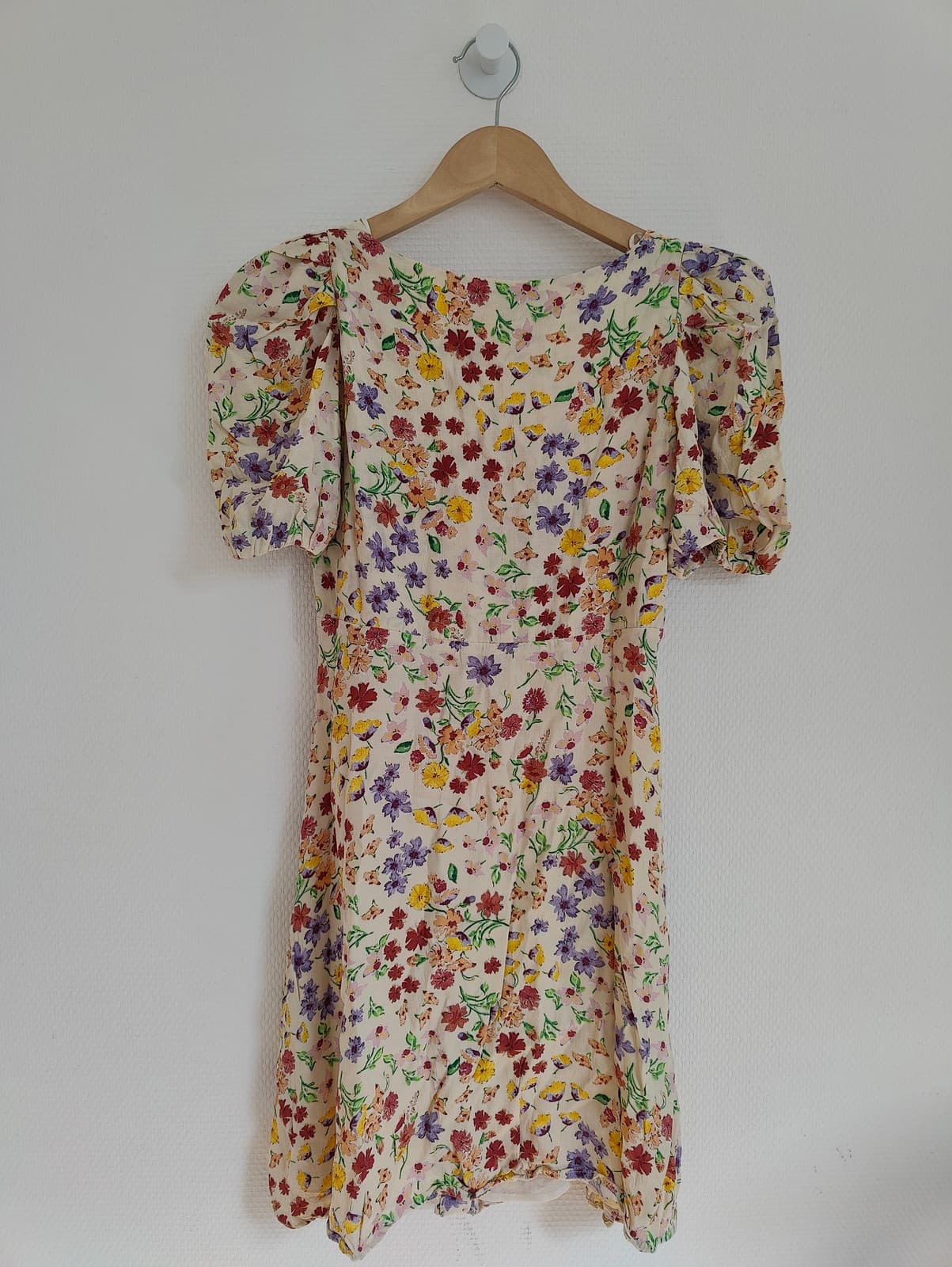 Robe courte fleurie à manches bouffantes Zara – Taille S — photo 5