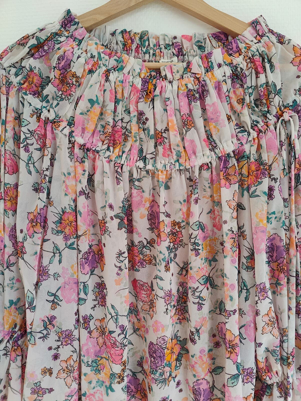 Blouse Tularosa à imprimé floral pastel – Taille S — photo 2