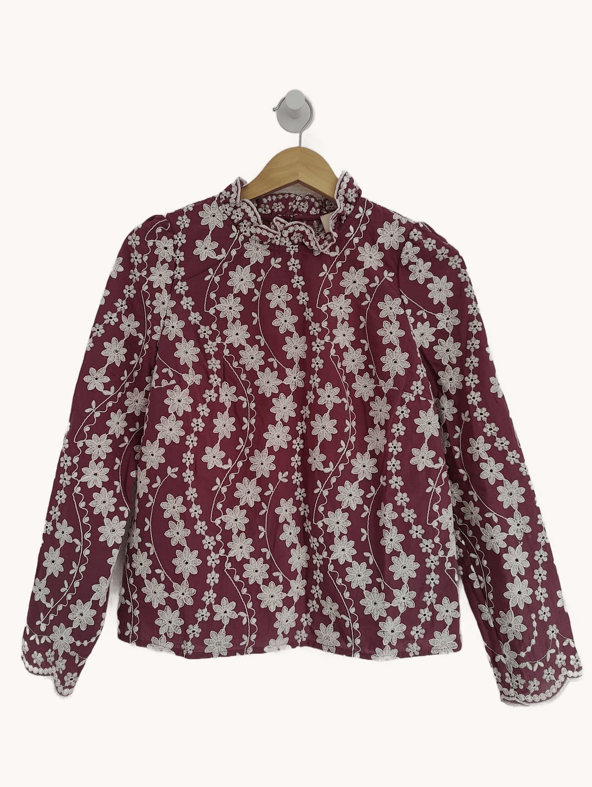 Blouse bordeaux à fleurs brodées Sézane – Taille XS — photo 1