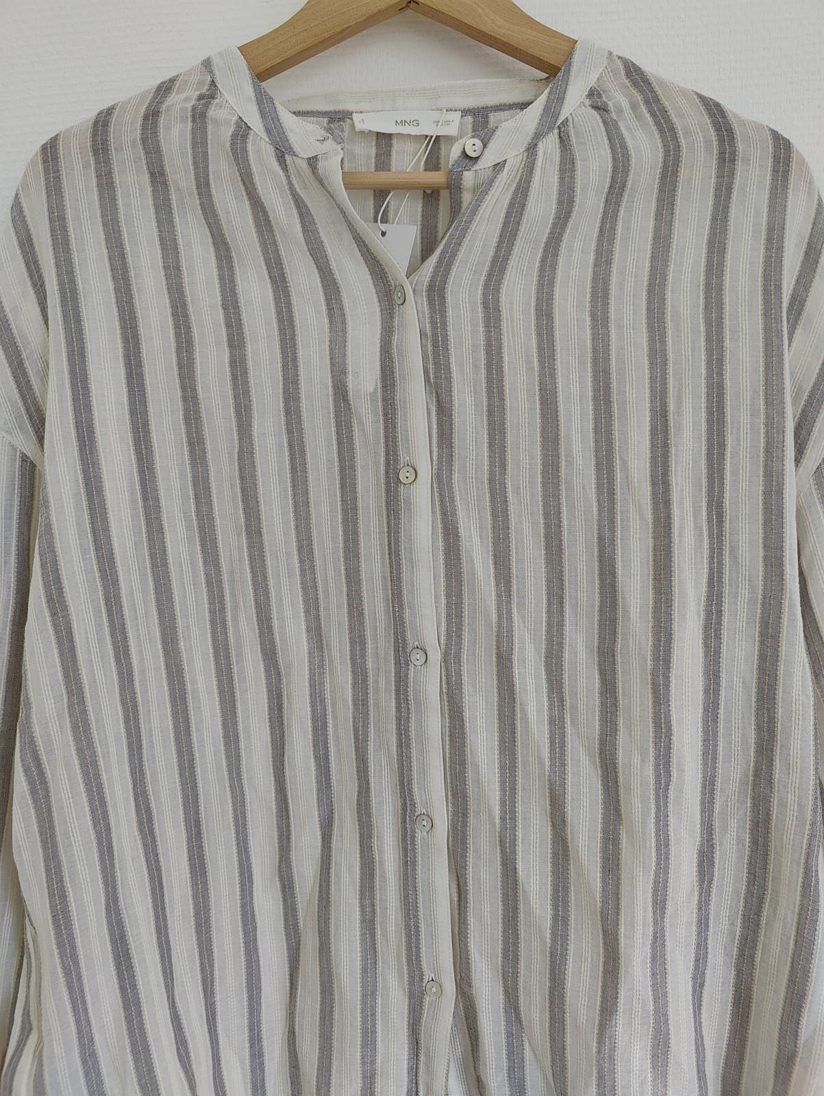 Chemise rayée écru et gris à boutonnage Mango – Taille S — photo 2
