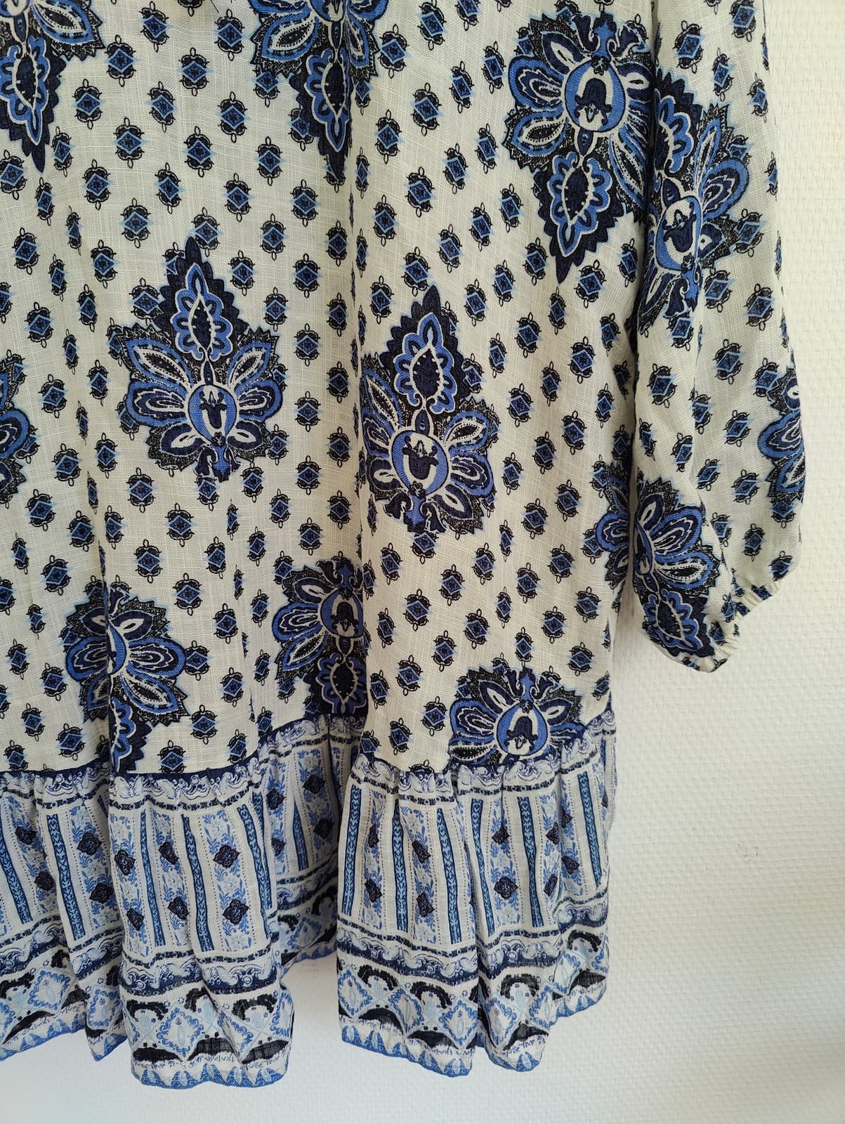 Robe bohème à imprimé floral bleu Zara – Taille S — photo 3