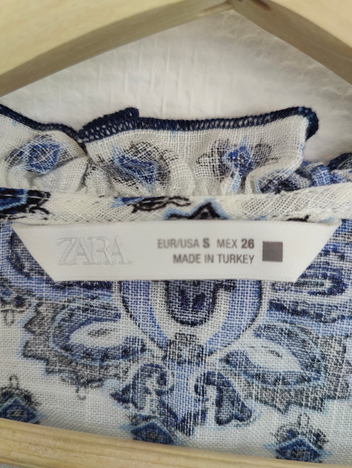 Robe bohème à imprimé floral bleu Zara – Taille S — photo 4