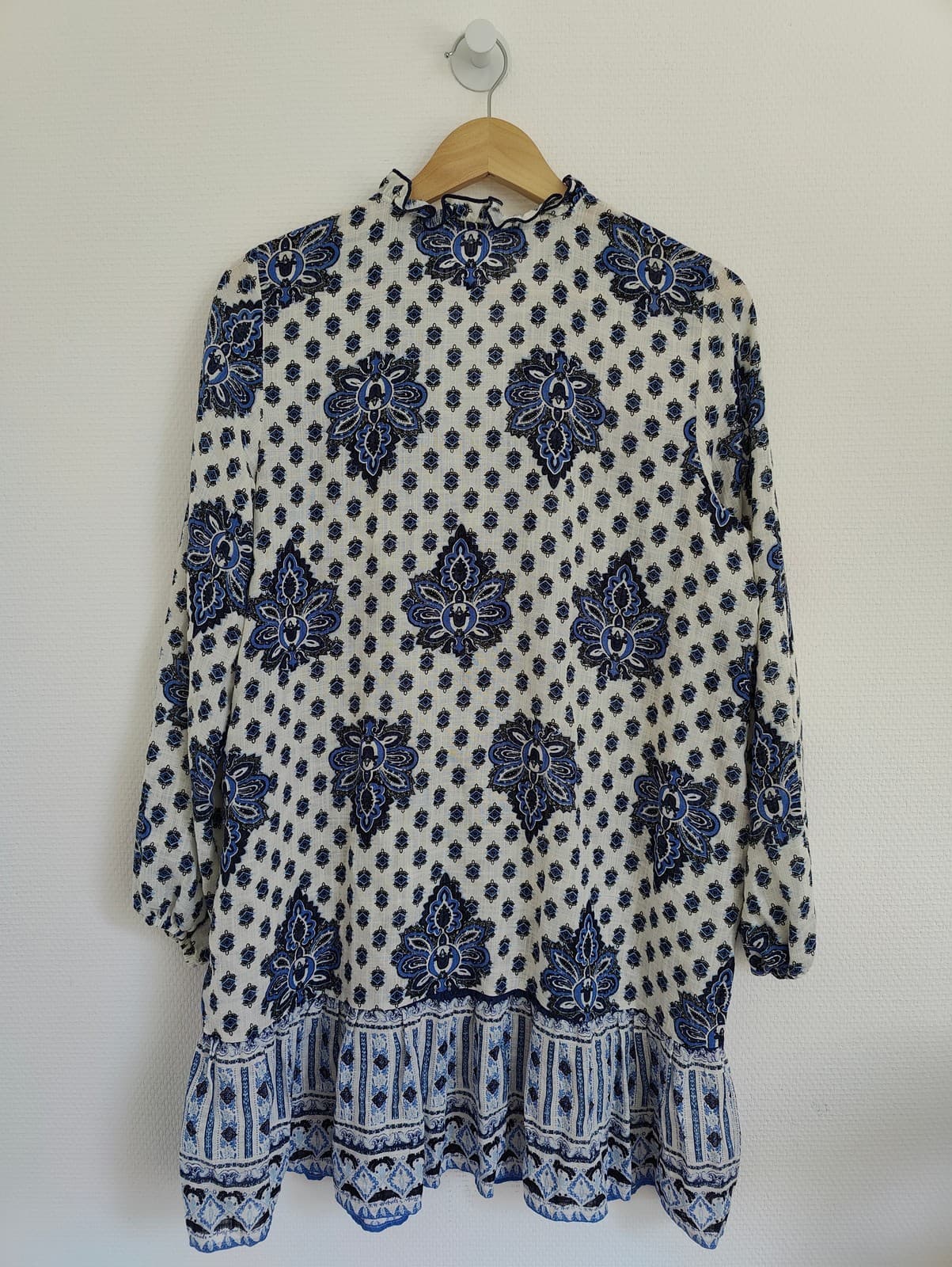 Robe bohème à imprimé floral bleu Zara – Taille S — photo 5