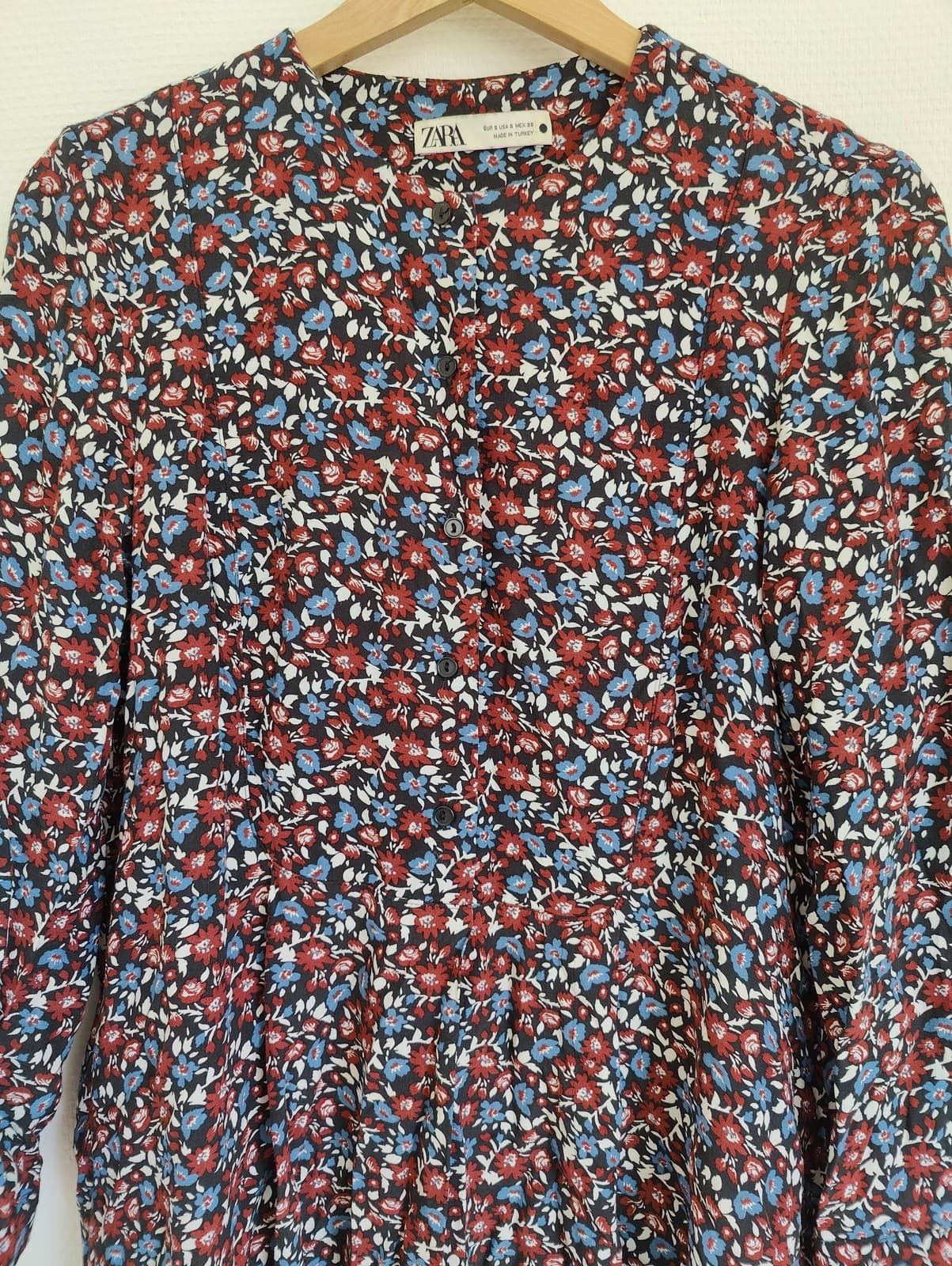 Robe à fleurs bleu marine et rouille Zara – Taille S — photo 2