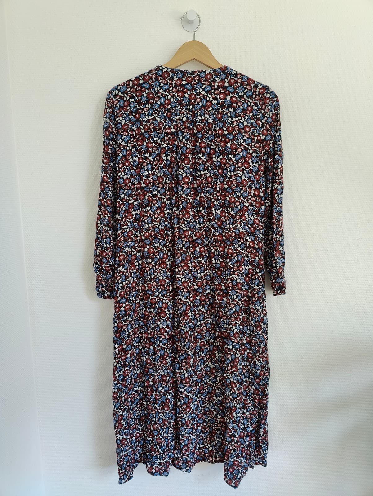 Robe à fleurs bleu marine et rouille Zara – Taille S — photo 5