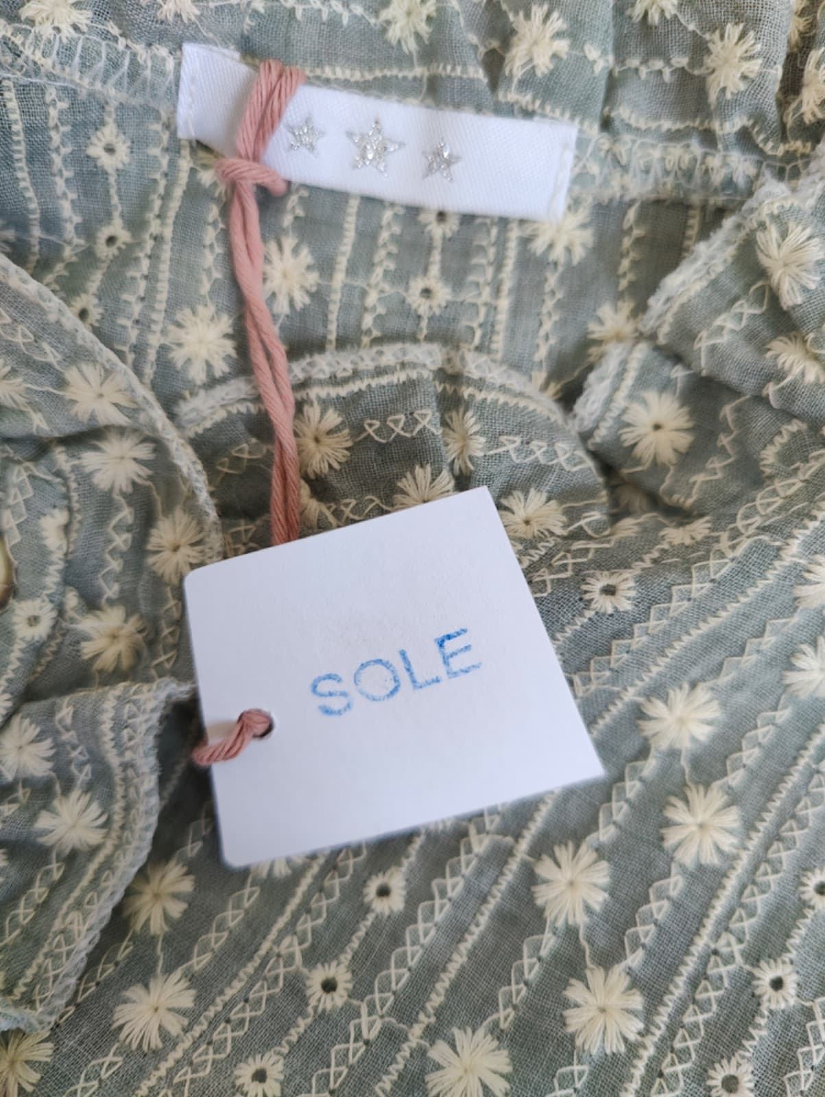 Chemise vert sauge à volant SOLE – Taille M — photo 5