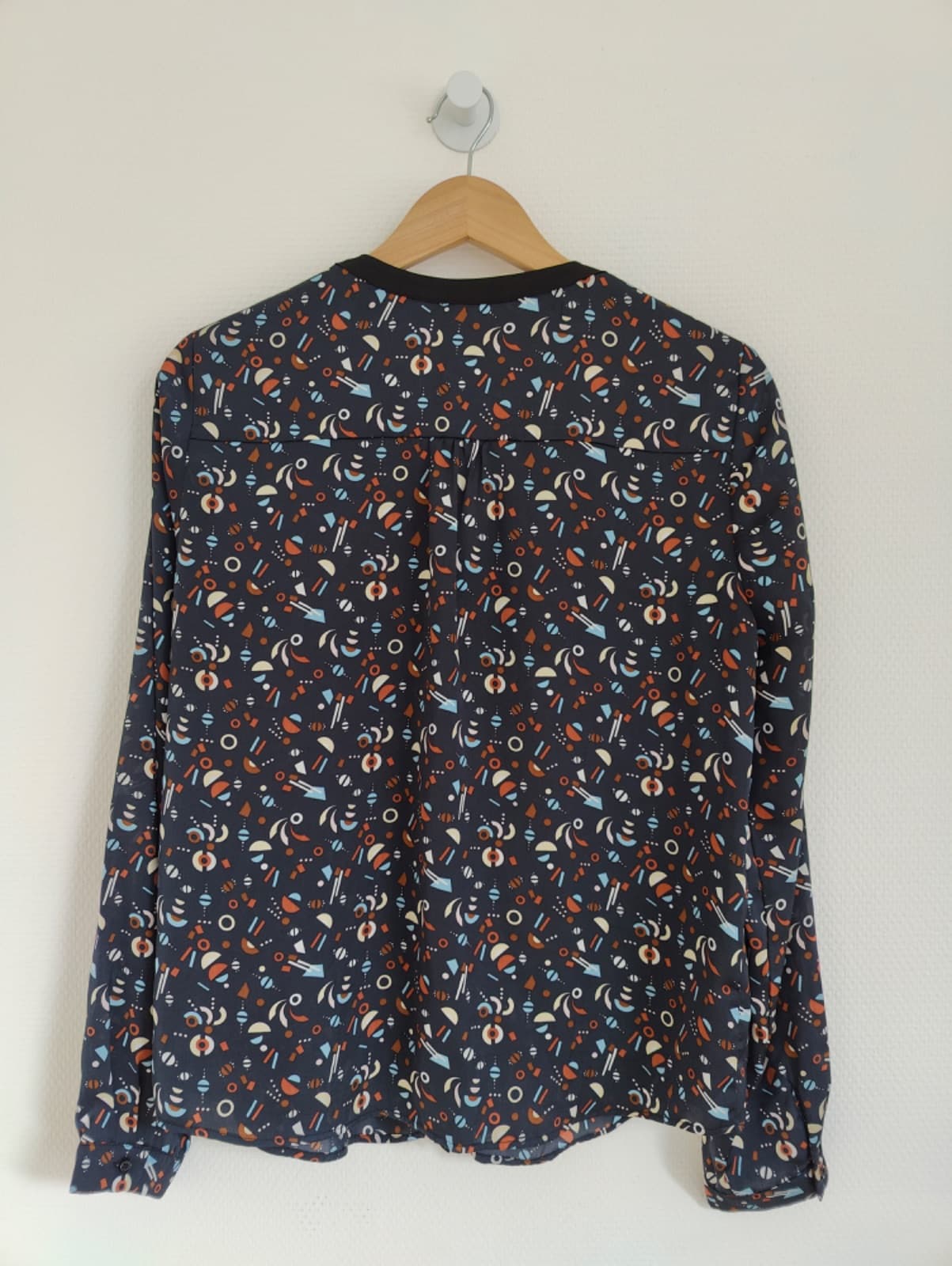 Blouse Naf Naf imprimé graphique multicolore – Taille S — photo 5