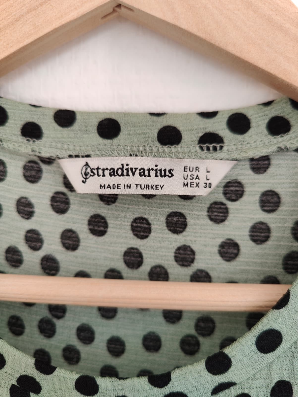 Robe longue Stradivarius vert sauge à pois noirs – Taille L — photo 3