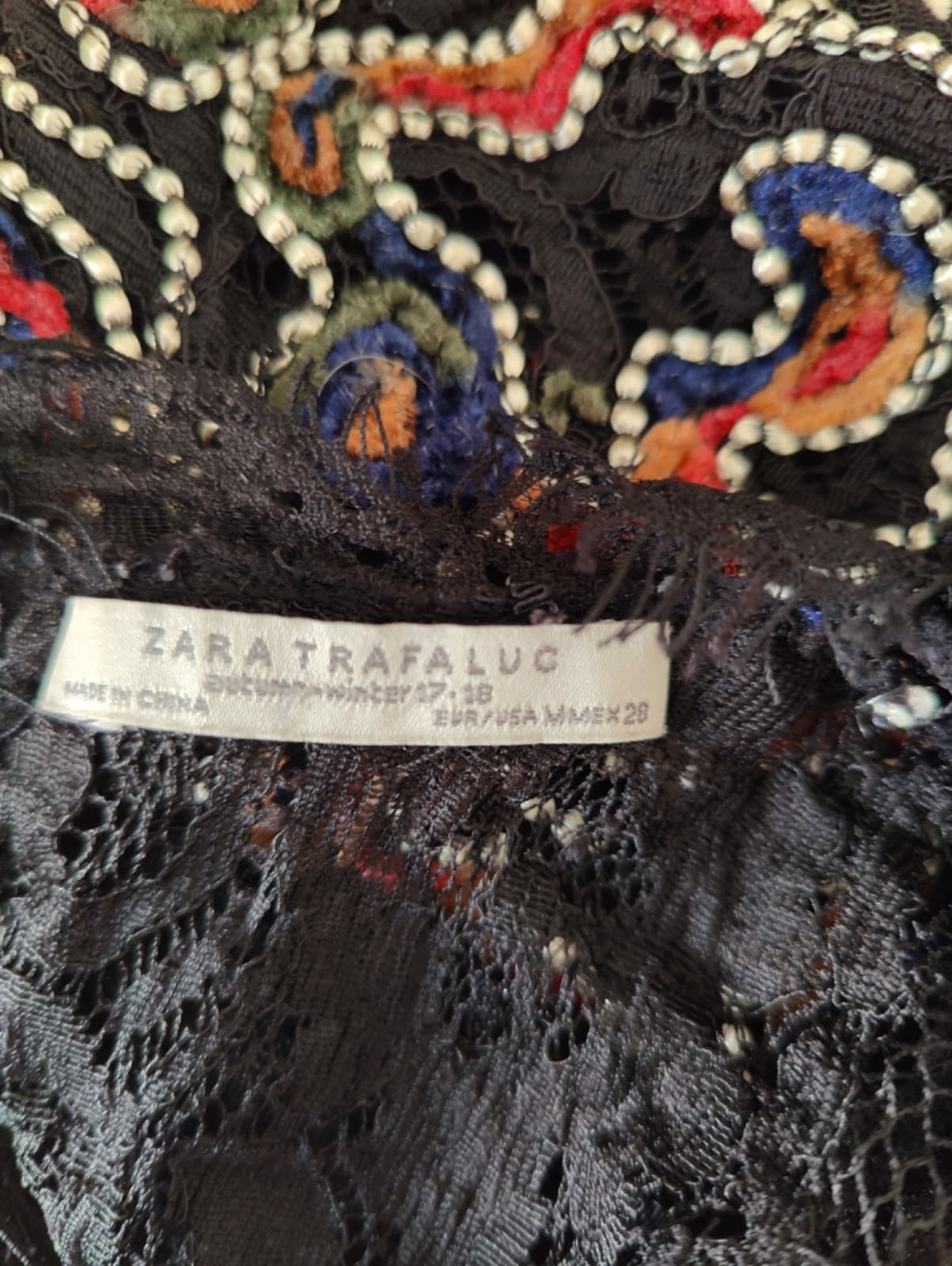 Top Zara en dentelle brodée – Taille M — photo 4