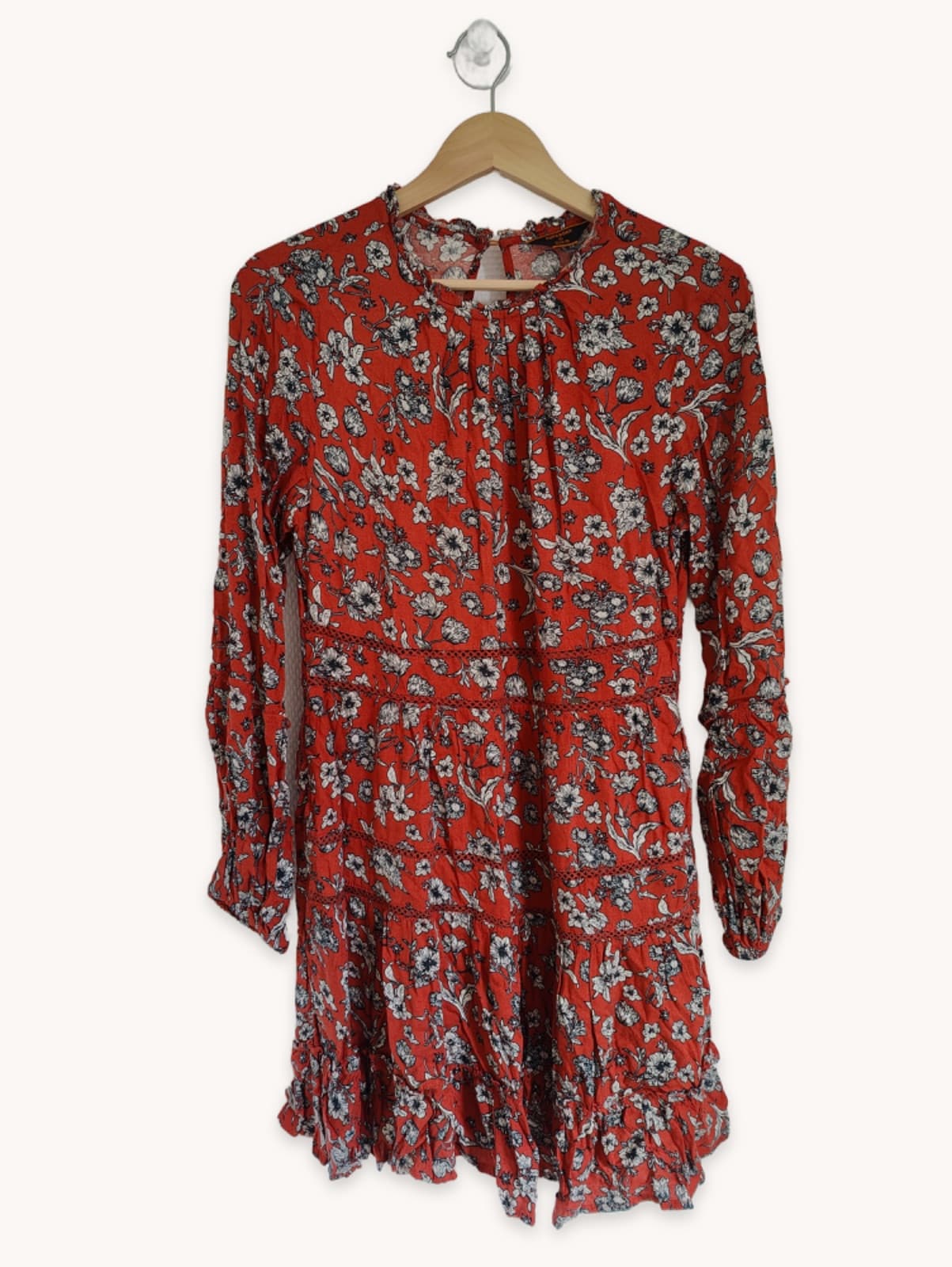 Robe courte Superdry à imprimé floral rouge – Taille M — photo 1
