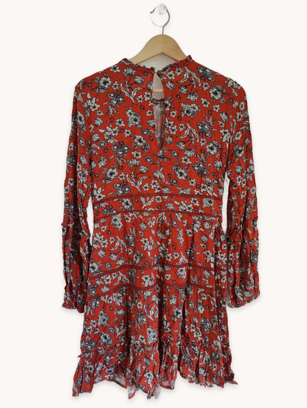 Robe courte Superdry à imprimé floral rouge – Taille M — photo 5