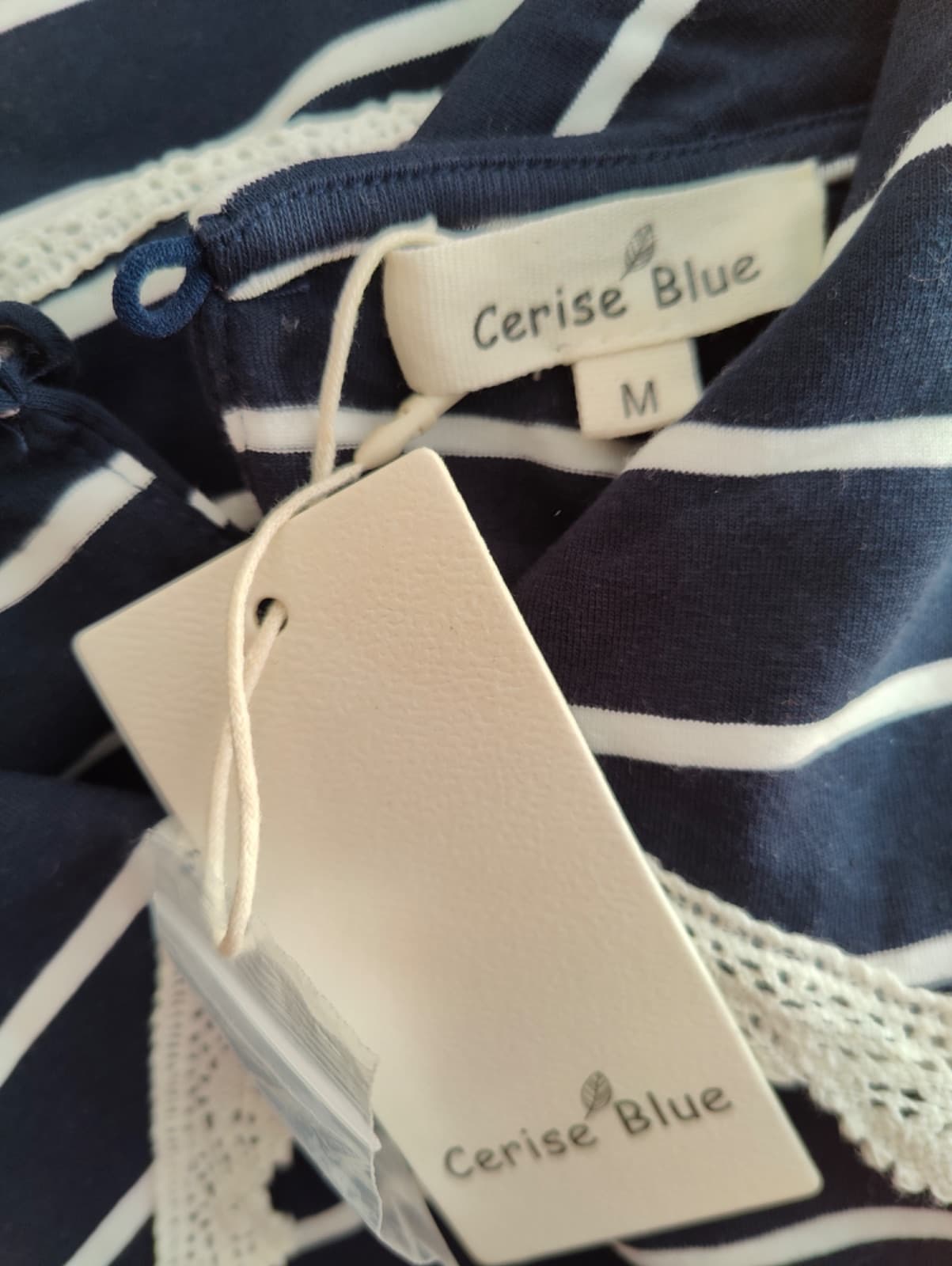 Top marinière Cerise Blue à col Claudine – Taille M — photo 4