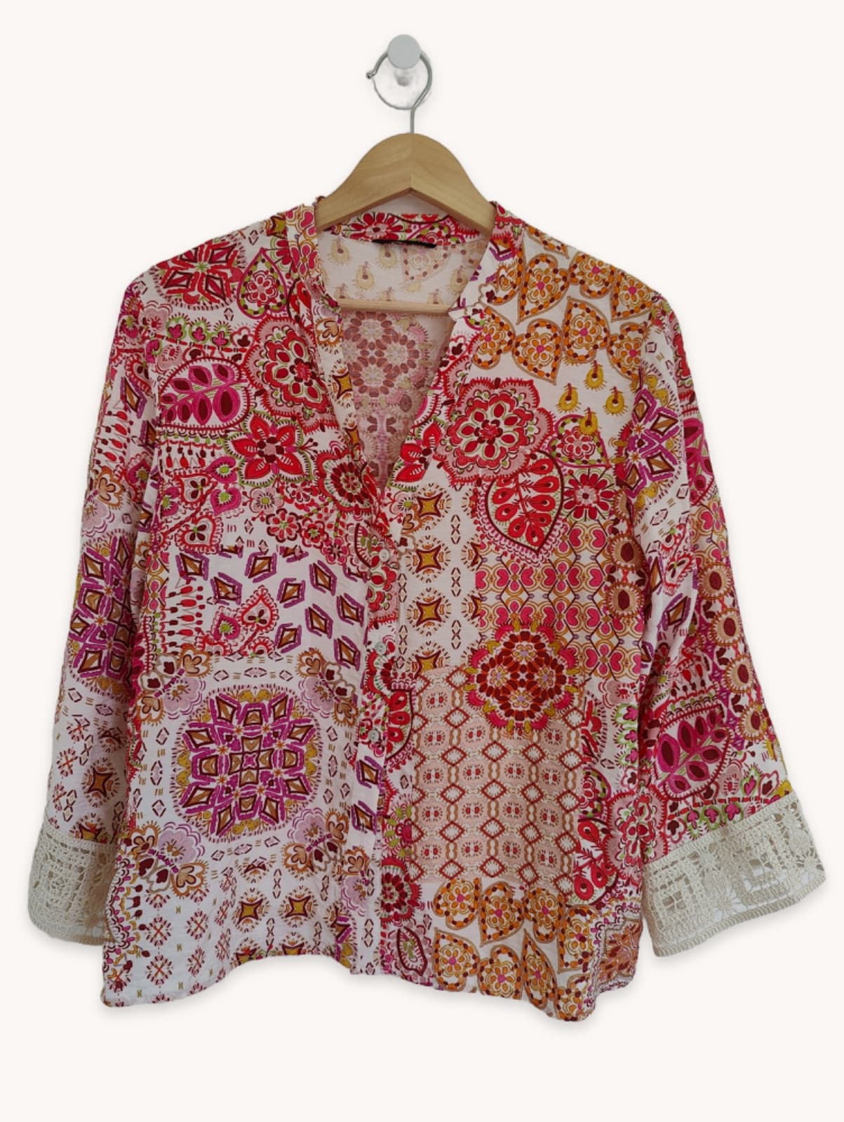 Blouse patchwork rose à poignets en crochet Zara – Taille S — photo 1