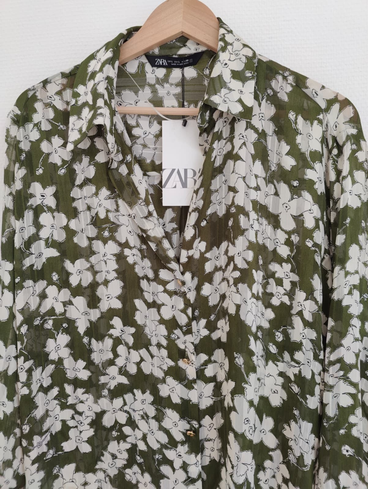 Chemise fleurie olive Zara – Taille L — photo 2