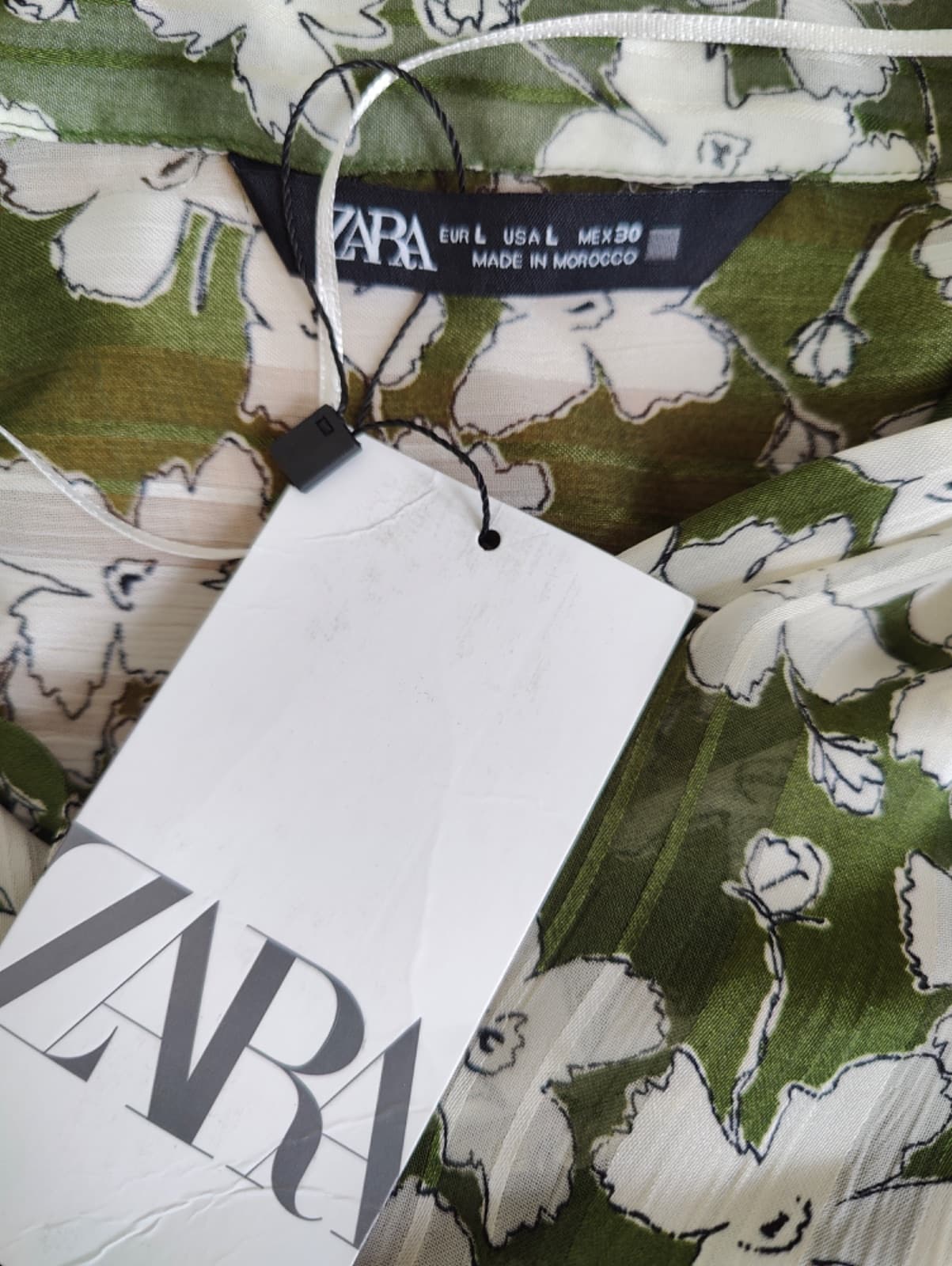 Chemise fleurie olive Zara – Taille L — photo 5