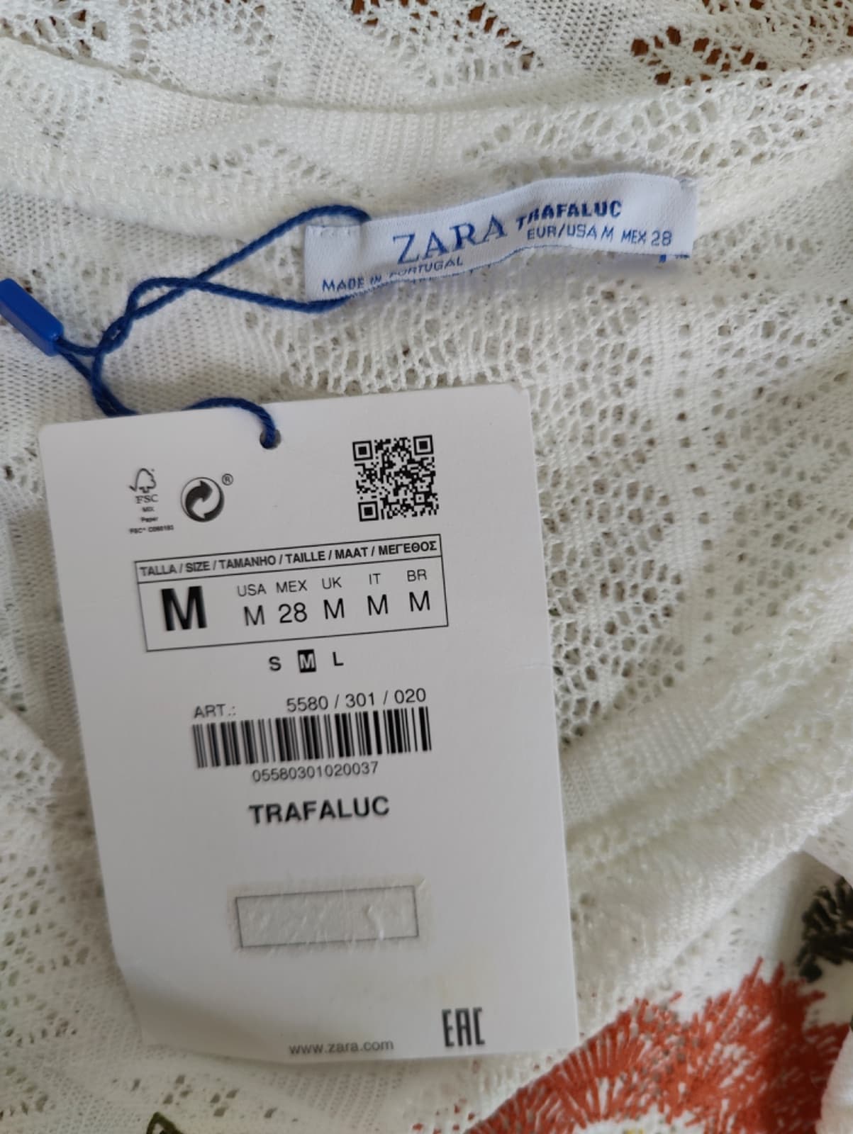 T-shirt en dentelle brodé fleurs Zara – Taille M — photo 4