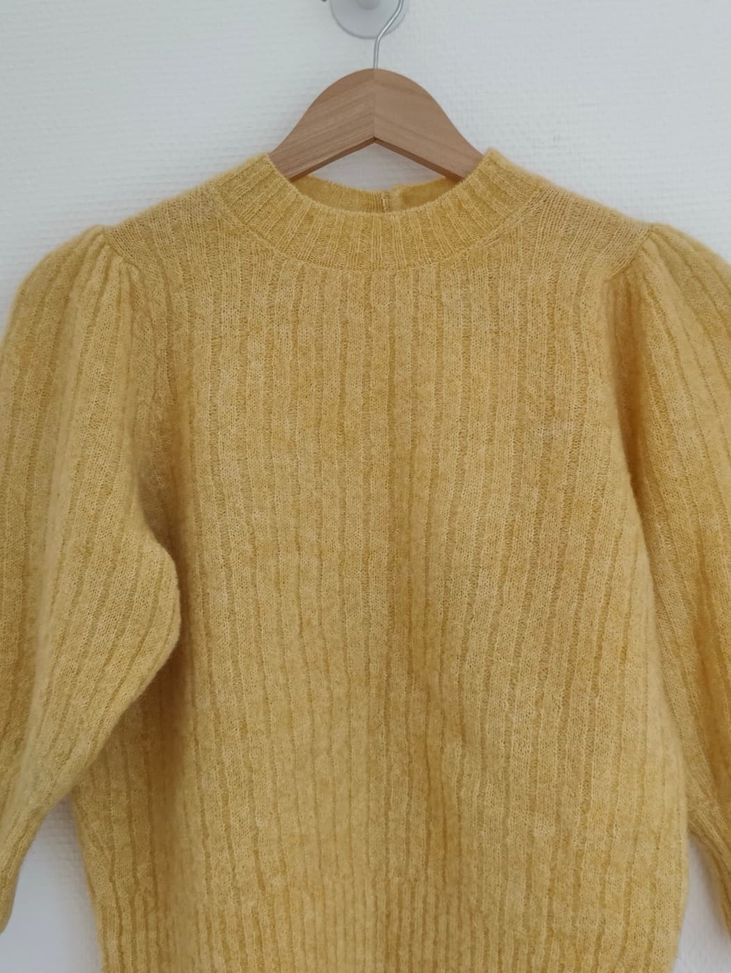 Pull en maille côtelée jaune Sézane – Taille M — photo 2