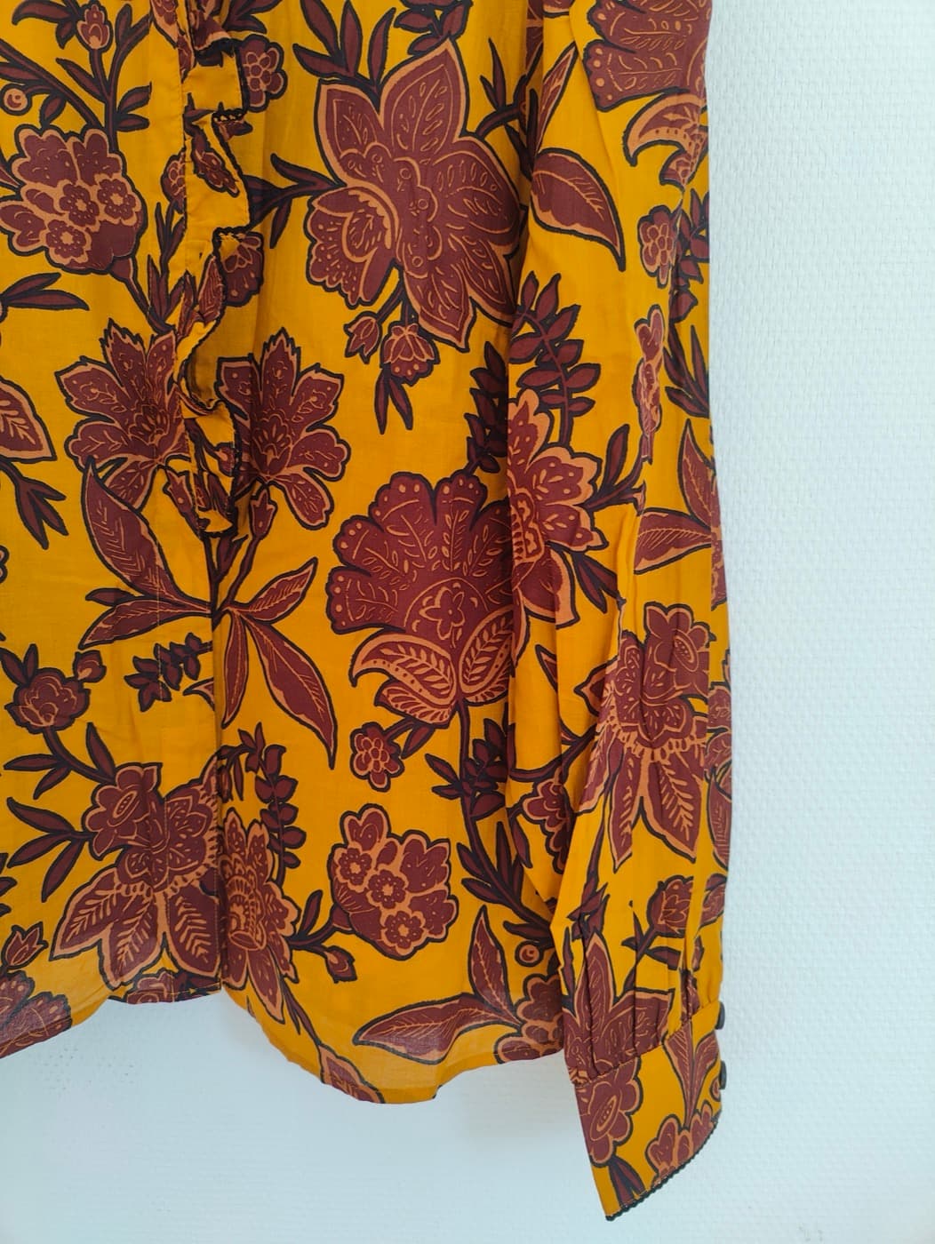 Chemise Sézane à volants et imprimé floral – Taille 42 — photo 3