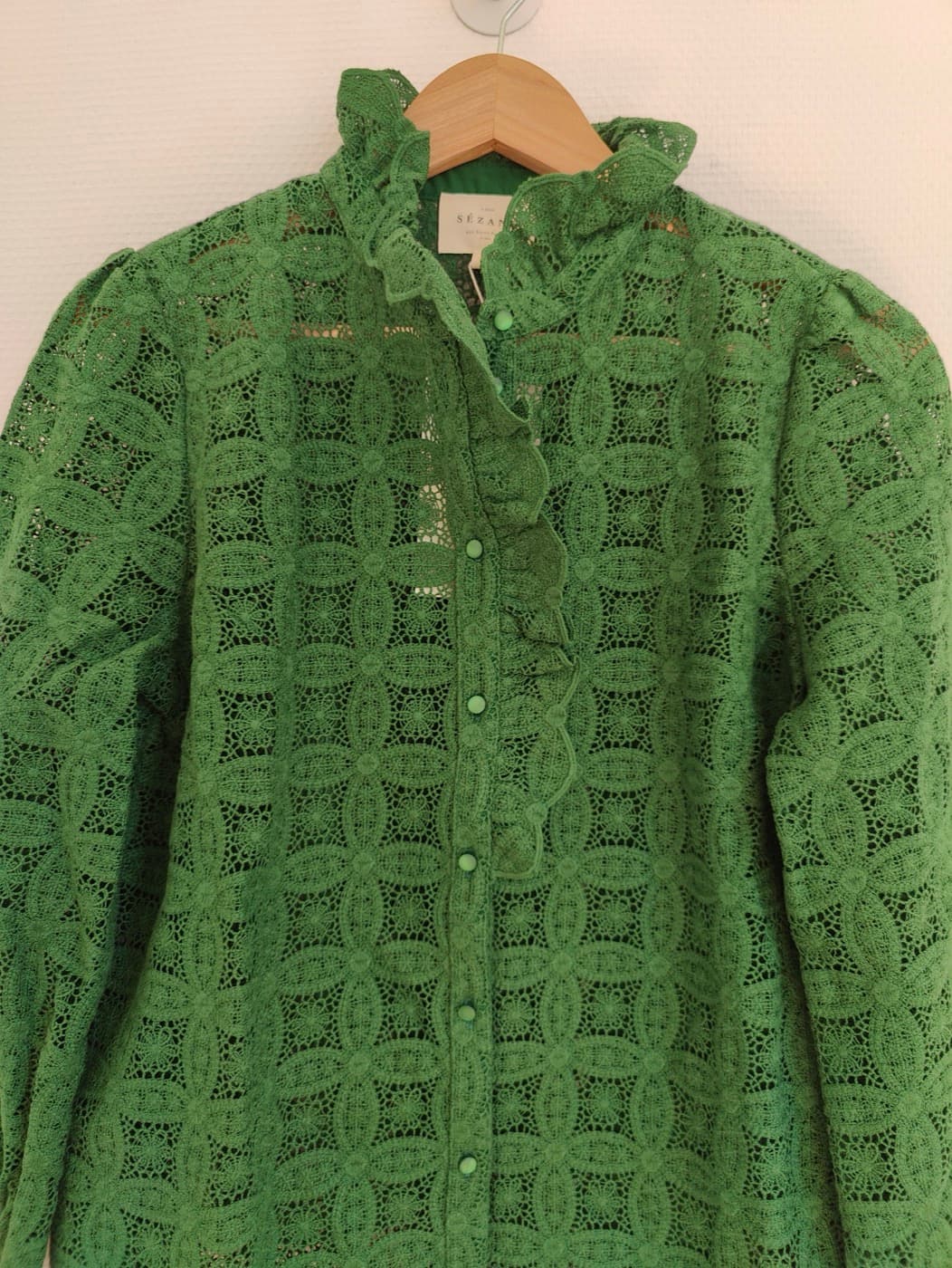 Chemise verte Sézane en dentelle ajourée – Taille 36 — photo 2