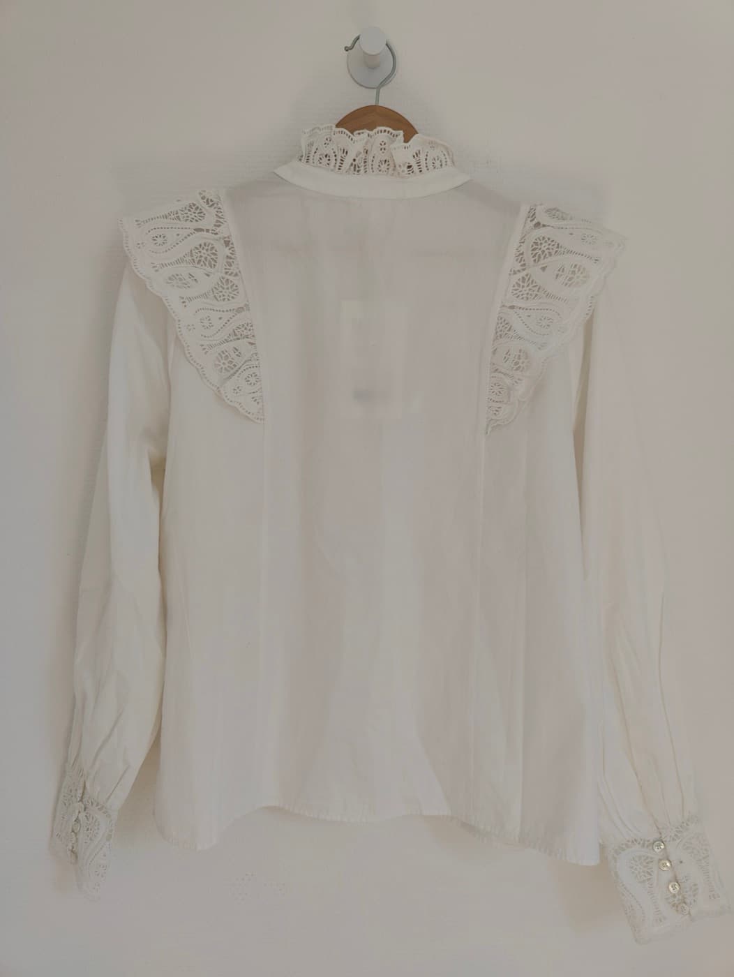 Chemise Sézane en dentelle ajourée – Taille 42 — photo 3